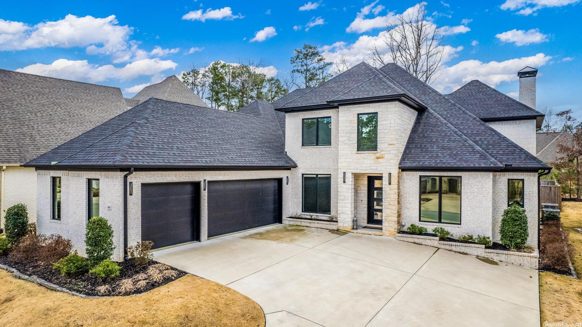 CHENAL VALLEY HALLEN COURT - Residential