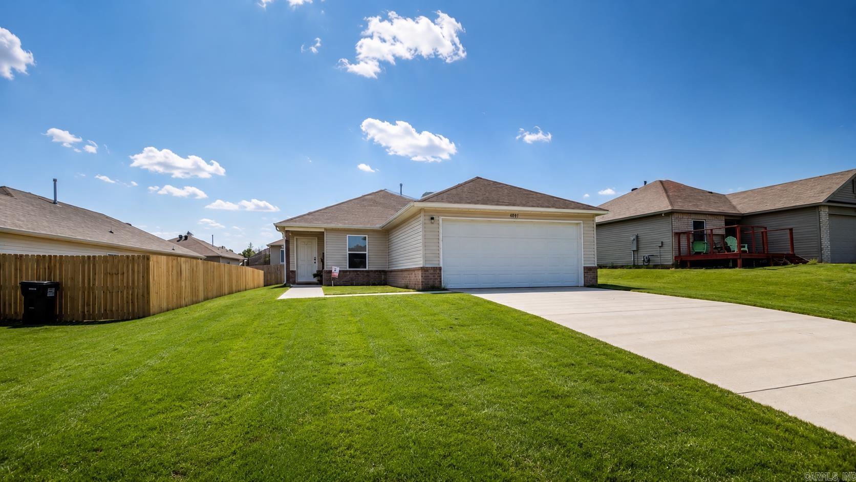 THE MEADOWS - Residential
