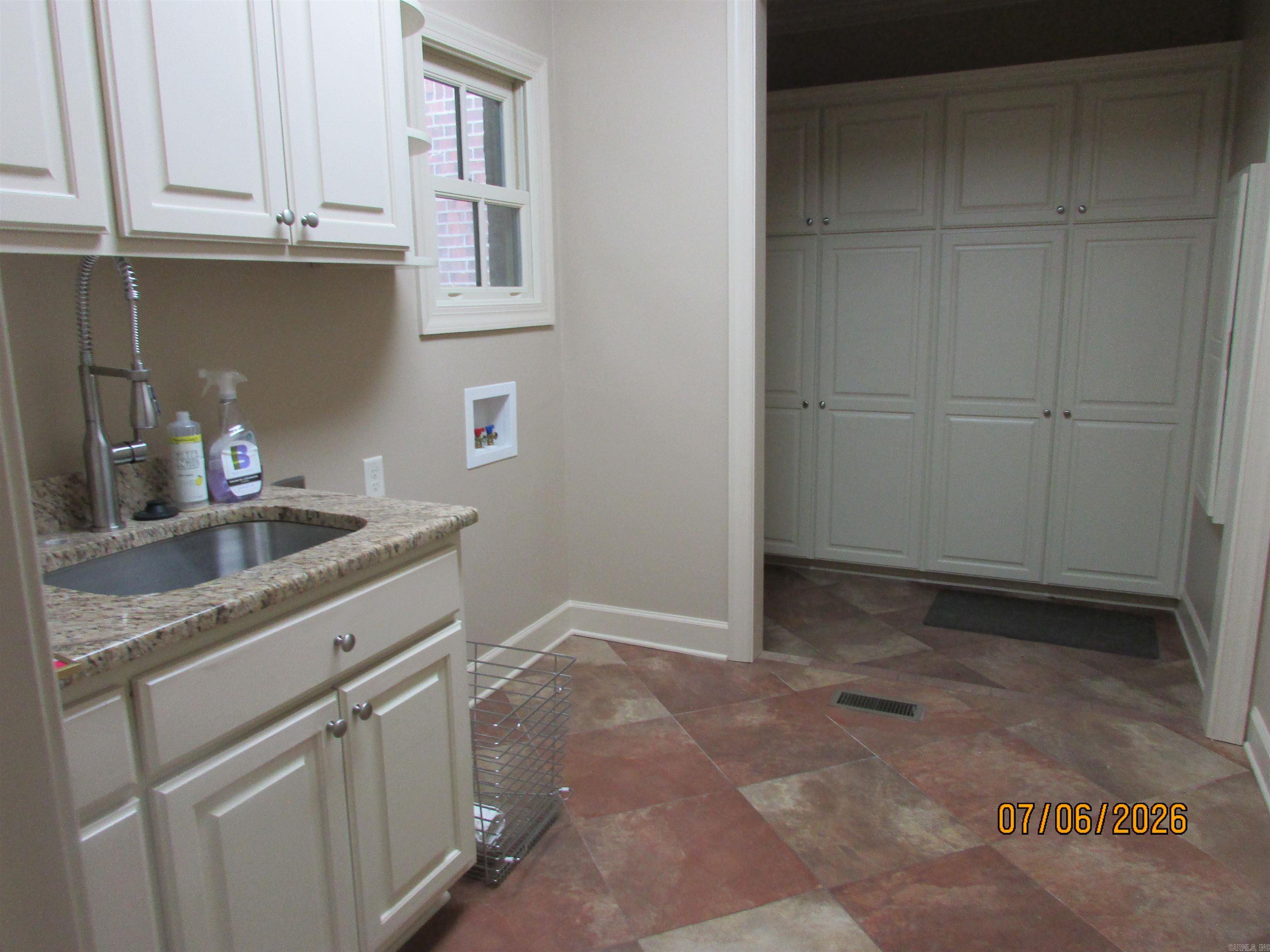 CREEKWOOD HPR - Residential