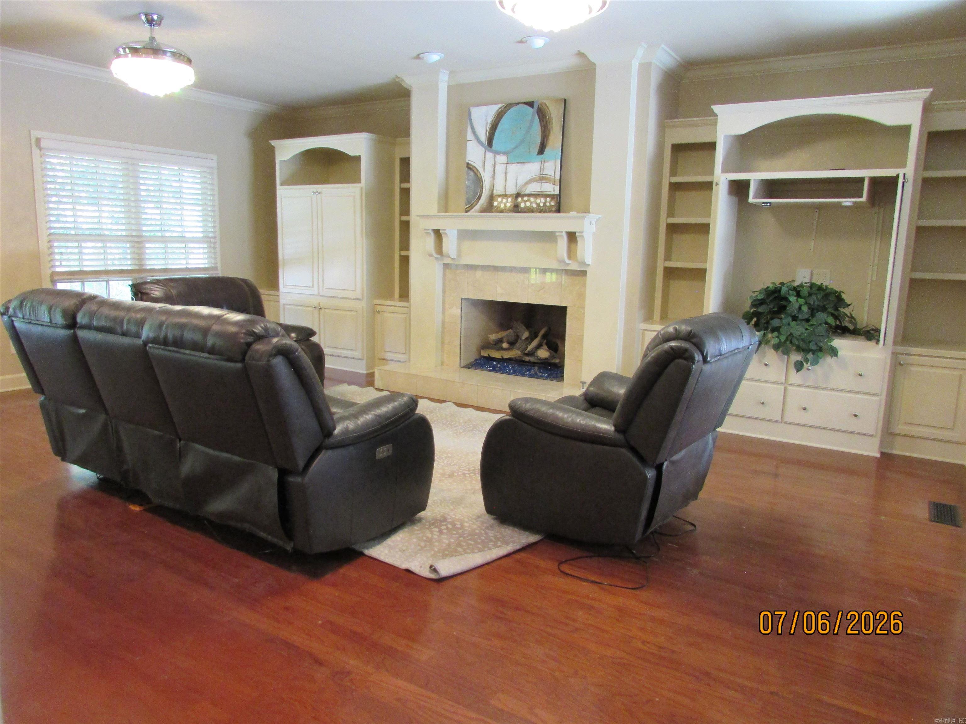 CREEKWOOD HPR - Residential