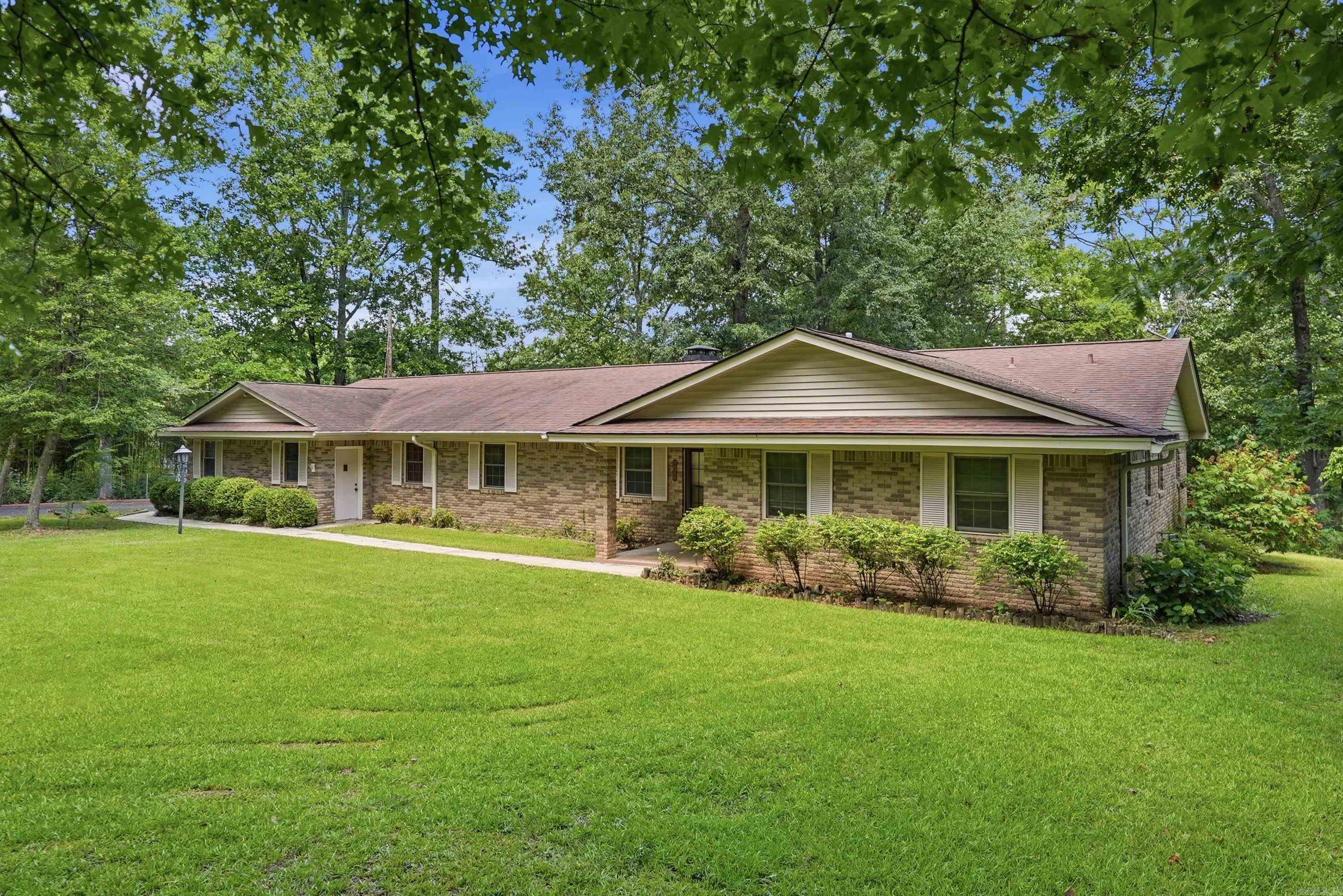 VALLEY CLIFF - Residential