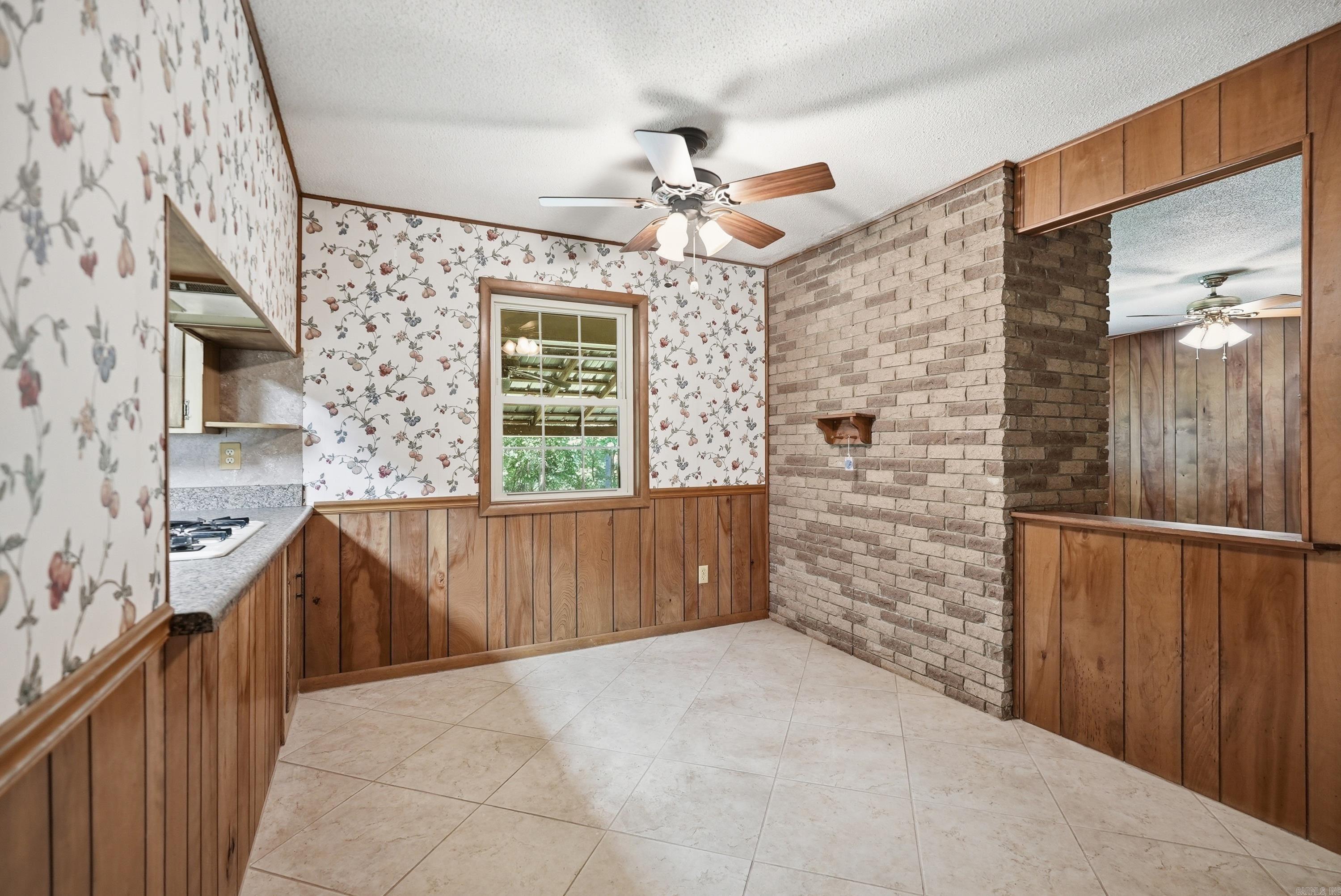 VALLEY CLIFF - Residential