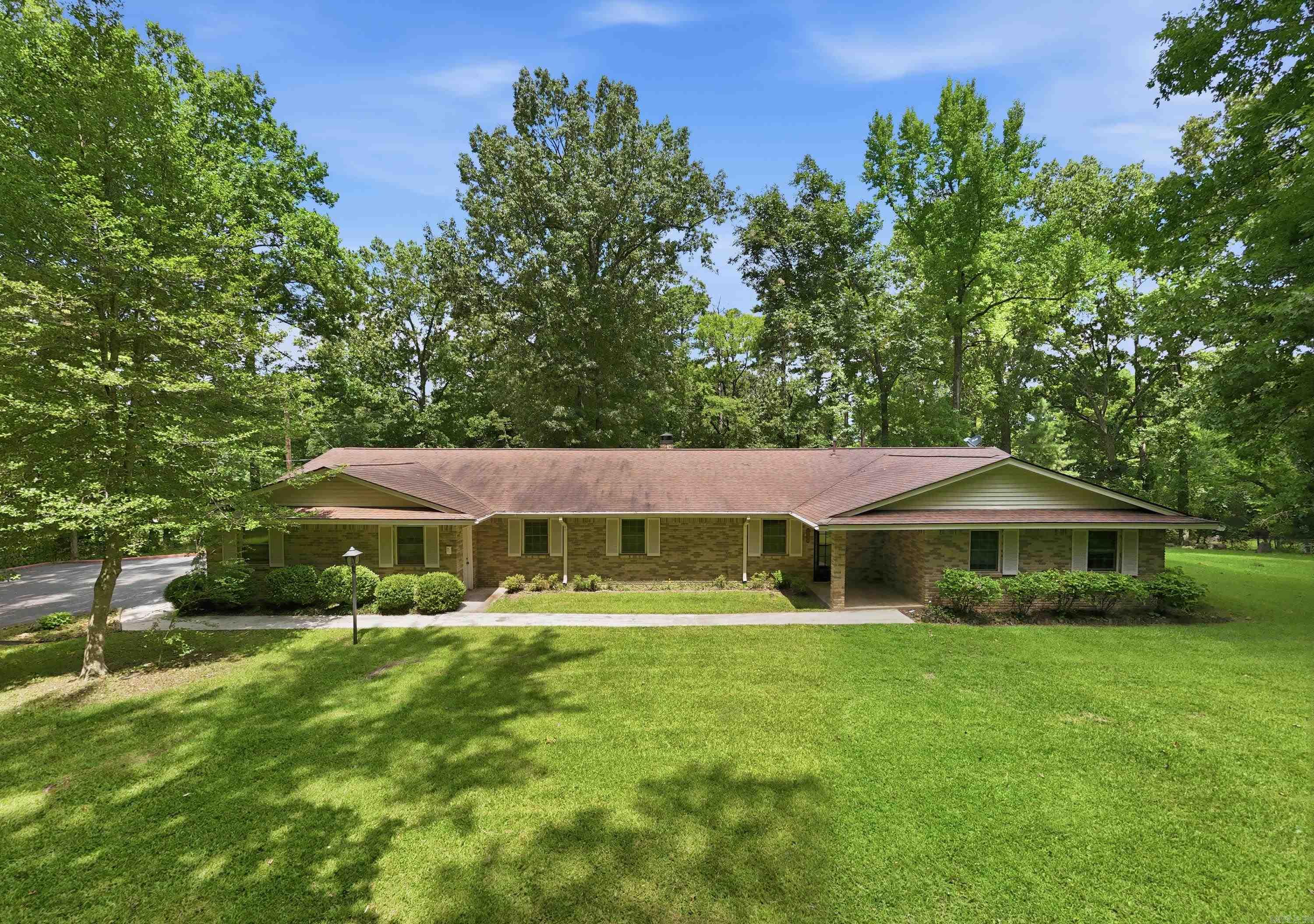 VALLEY CLIFF - Residential