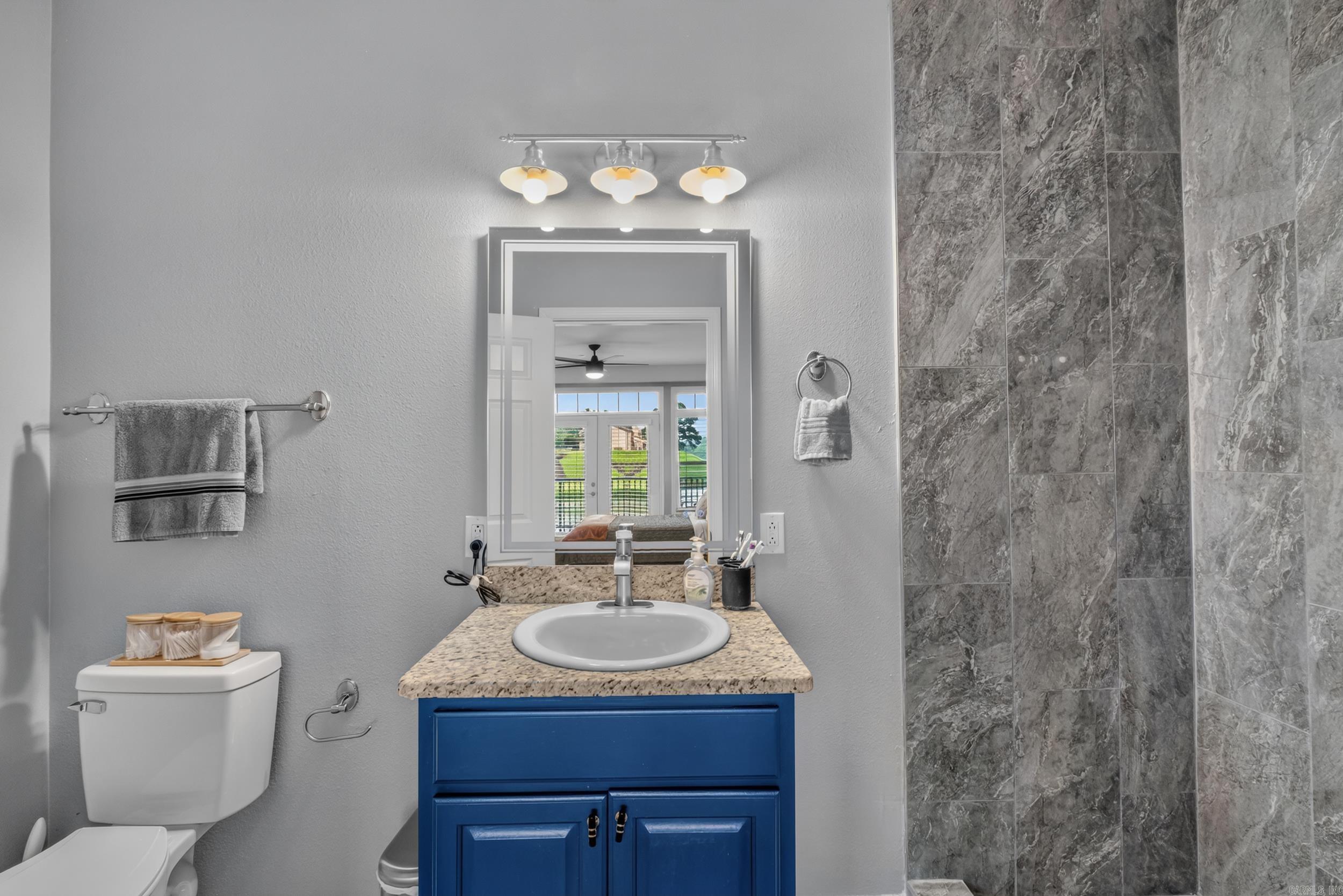 GRAND POINTE VIEW HPR - Residential
