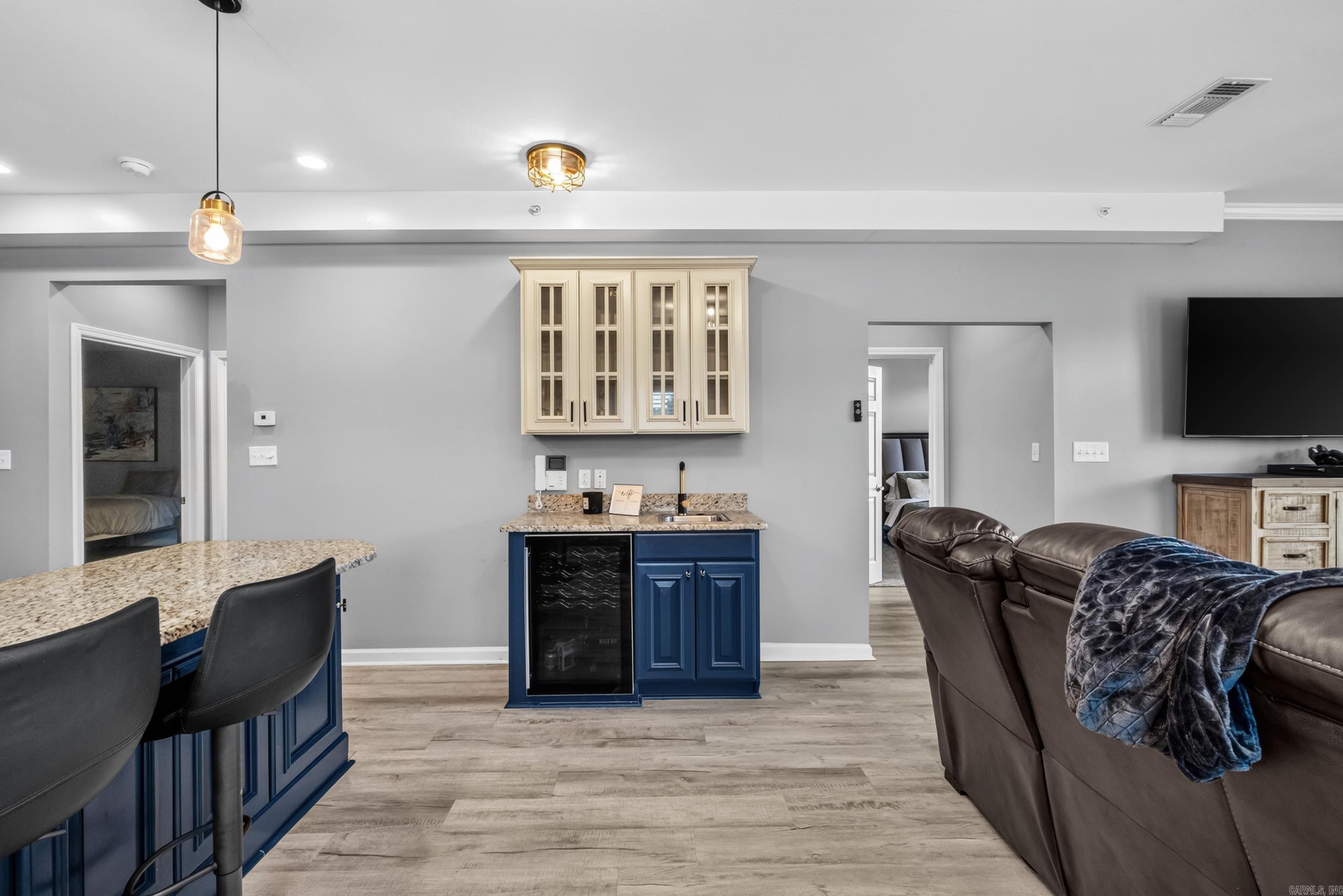 GRAND POINTE VIEW HPR - Residential