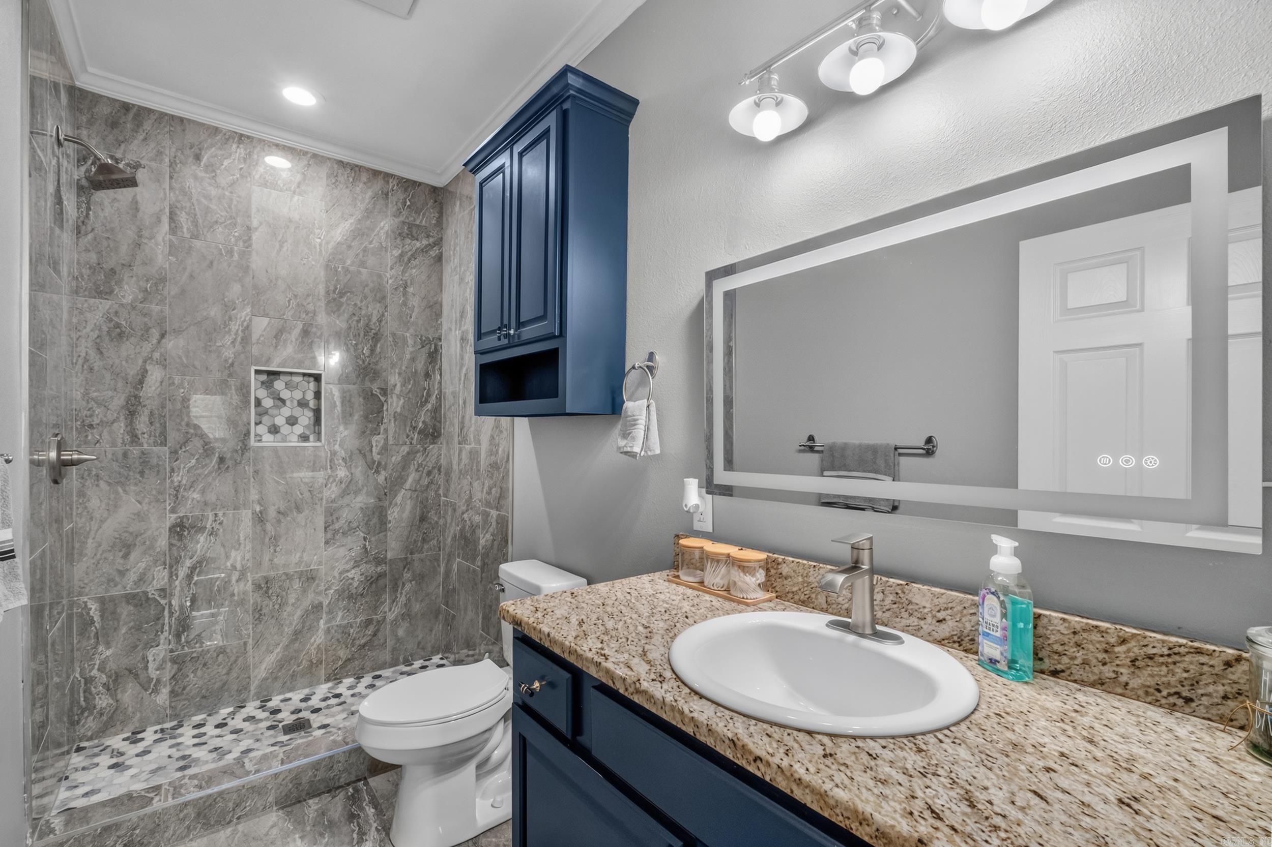 GRAND POINTE VIEW HPR - Residential