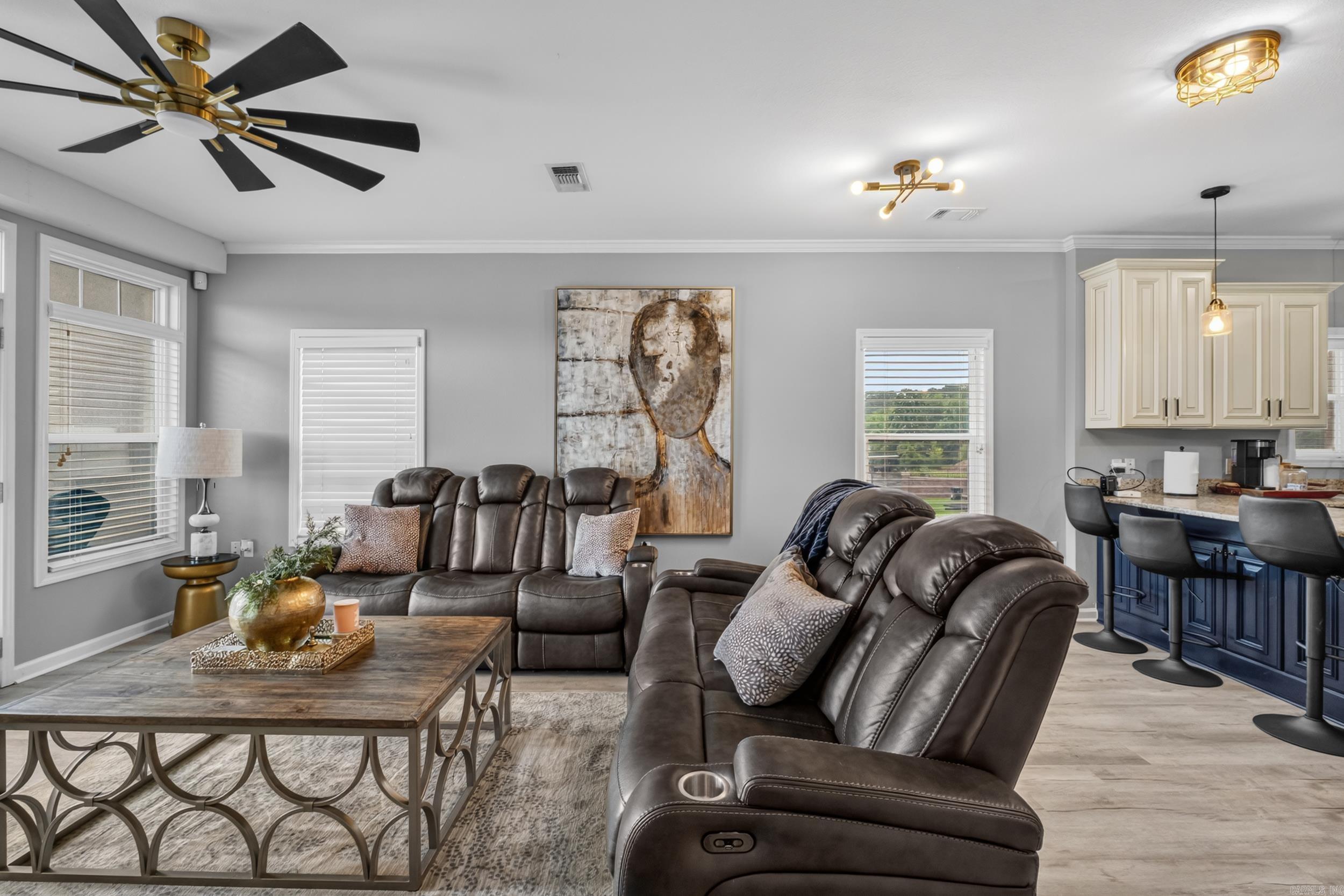 GRAND POINTE VIEW HPR - Residential