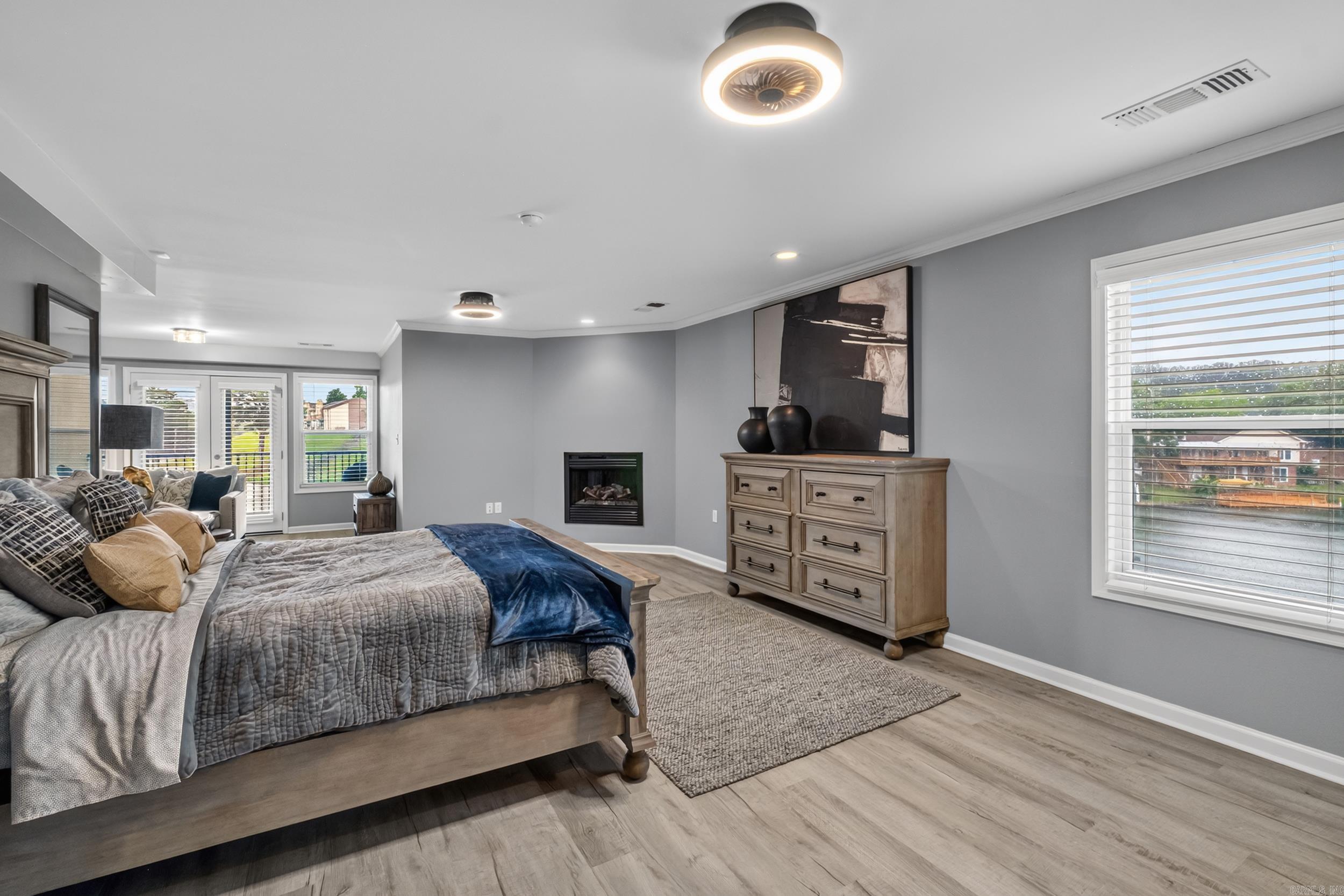GRAND POINTE VIEW HPR - Residential