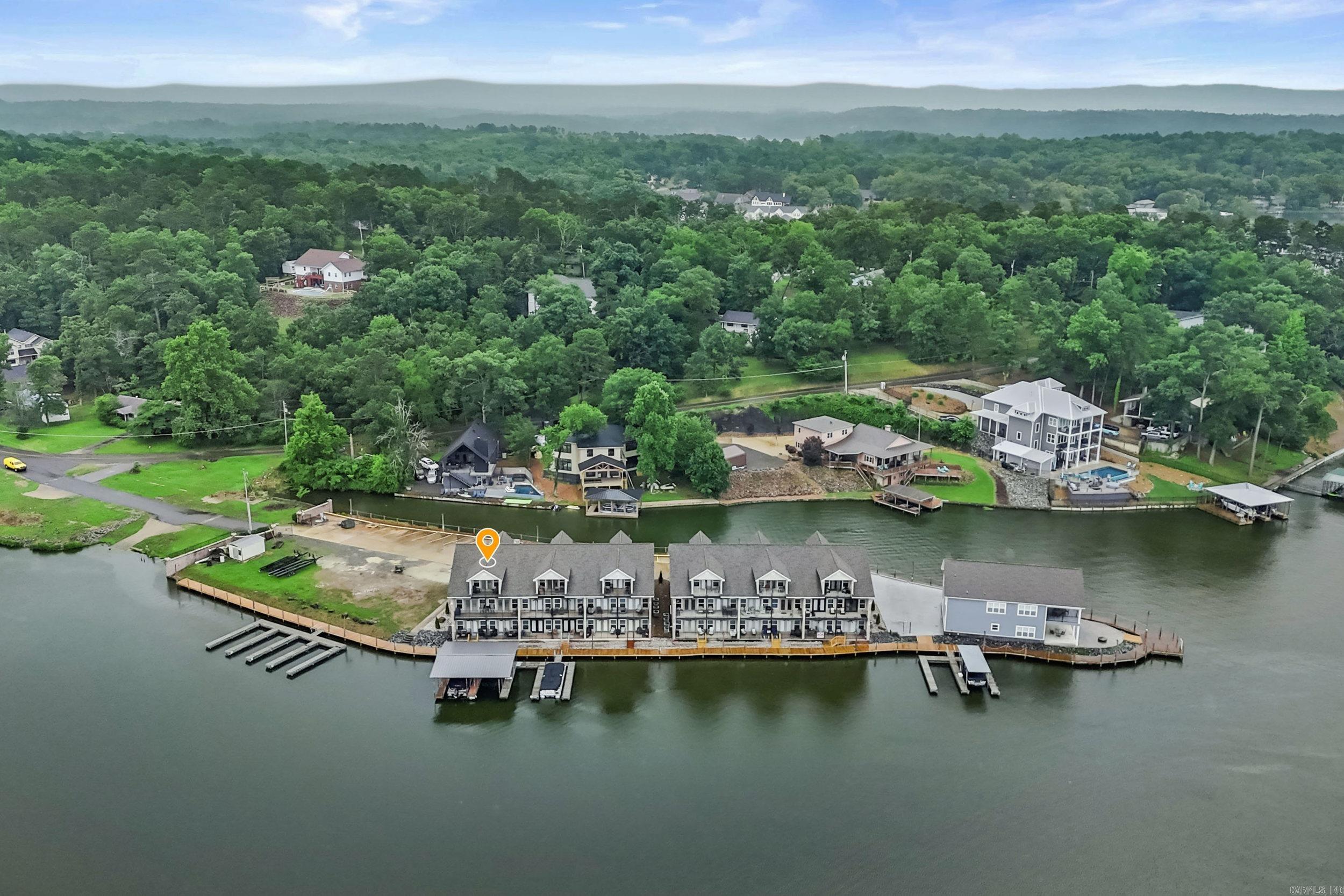 GRAND POINTE VIEW HPR - Residential
