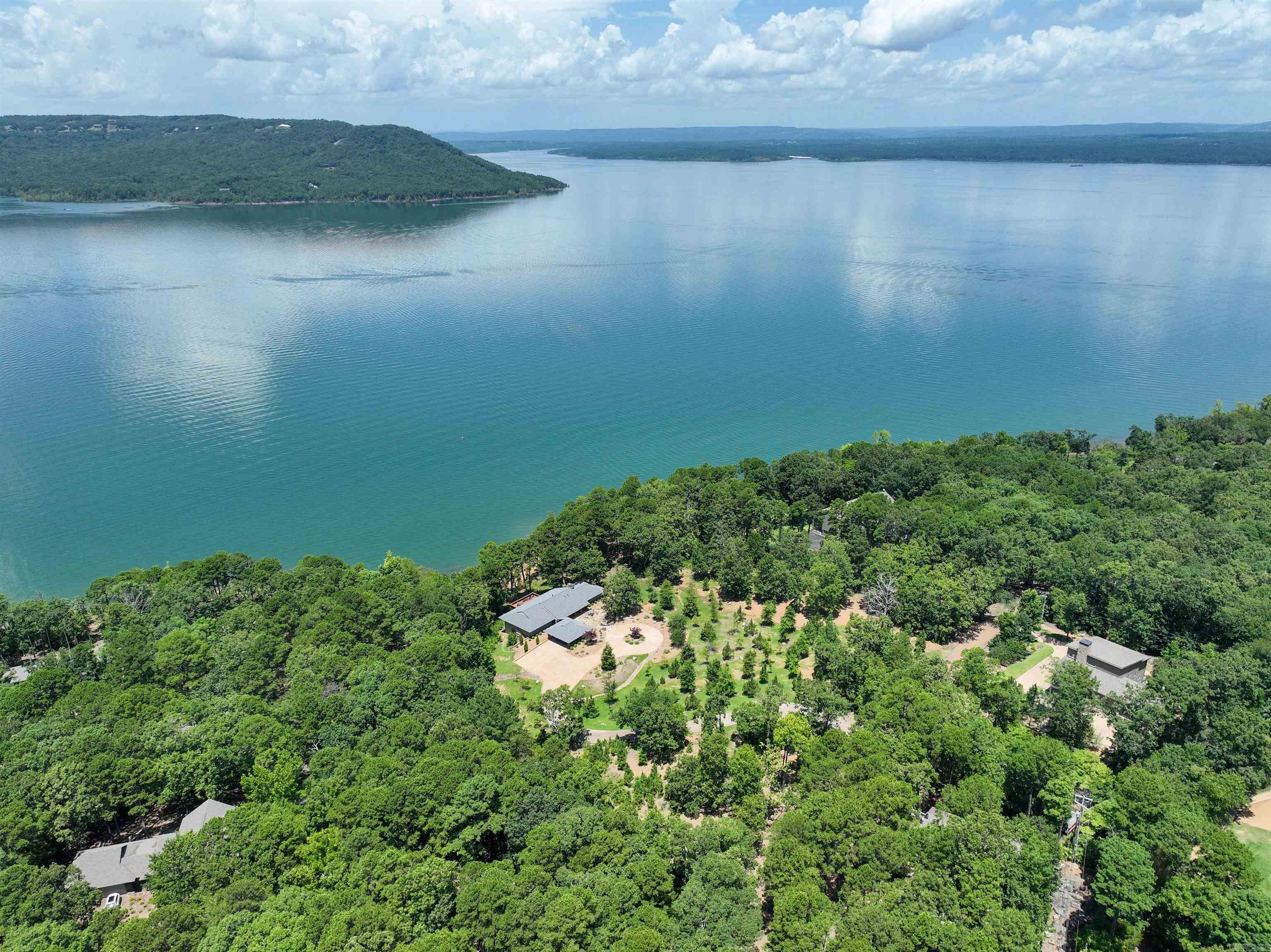 Eden Isle-Country Club - Land