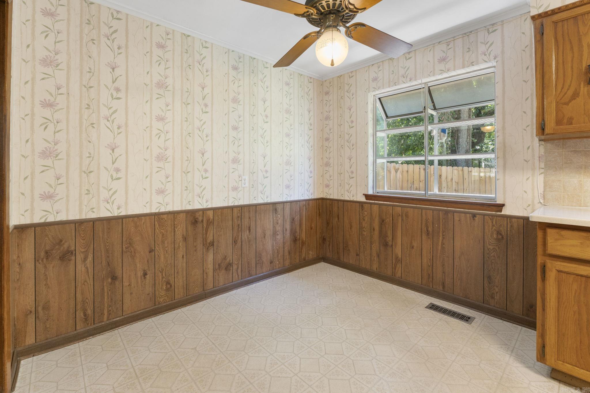 MARYLAND TERRACE - Residential