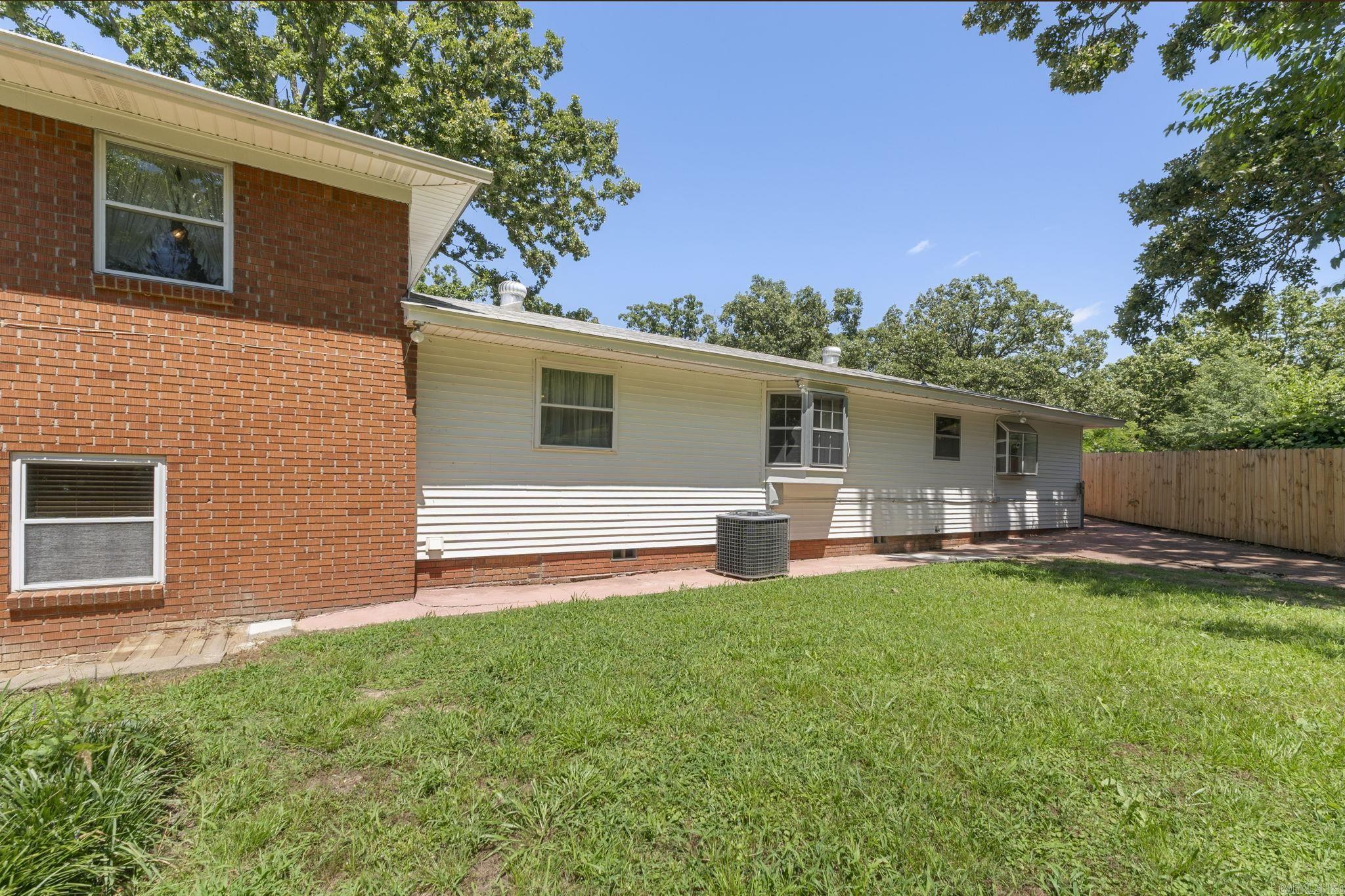 MARYLAND TERRACE - Residential