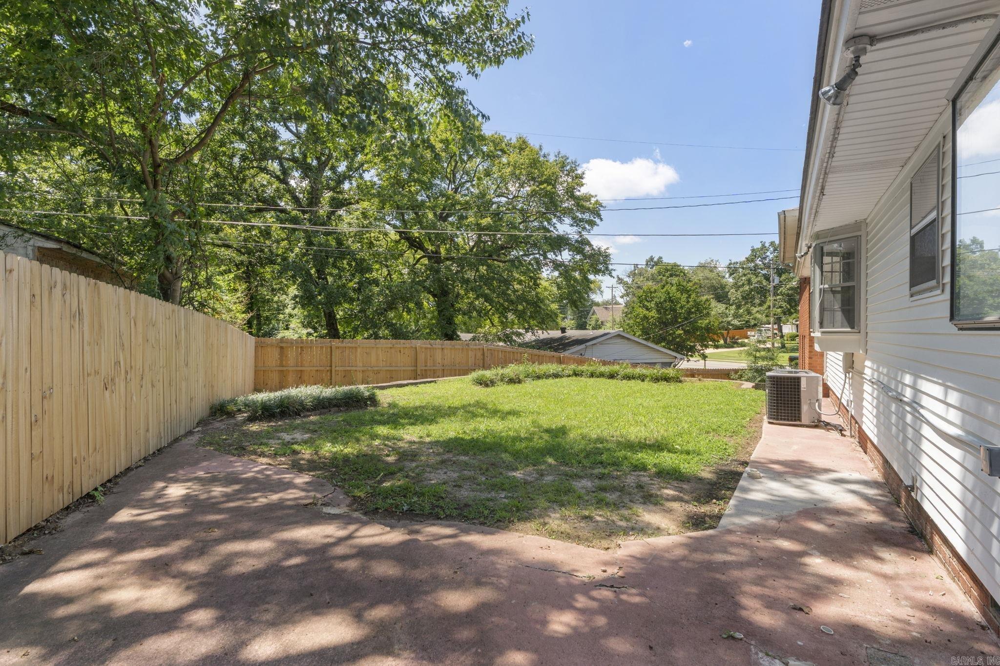 MARYLAND TERRACE - Residential
