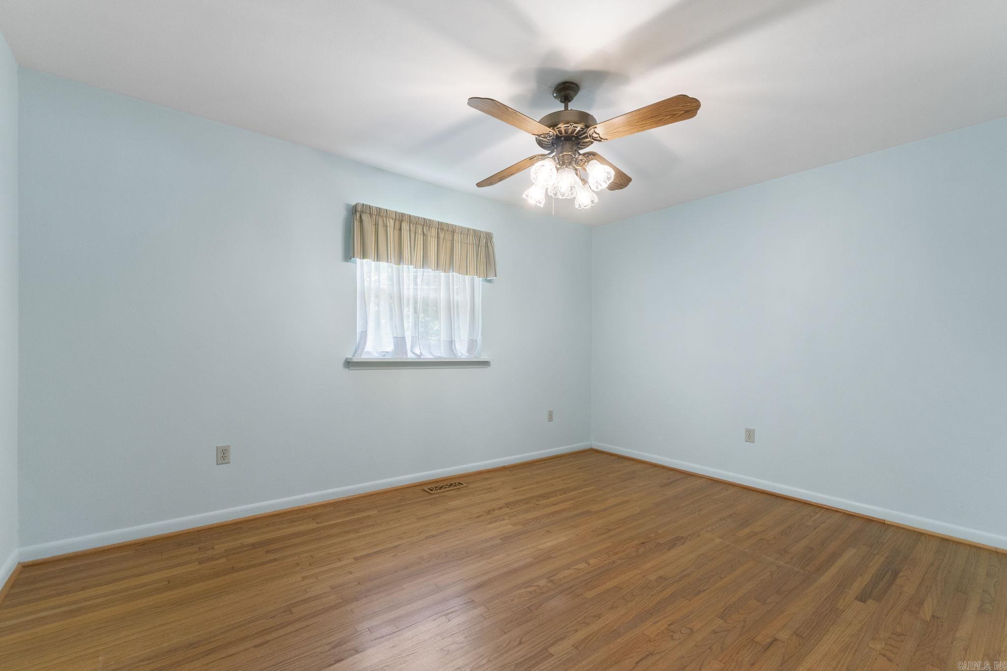 MARYLAND TERRACE - Residential