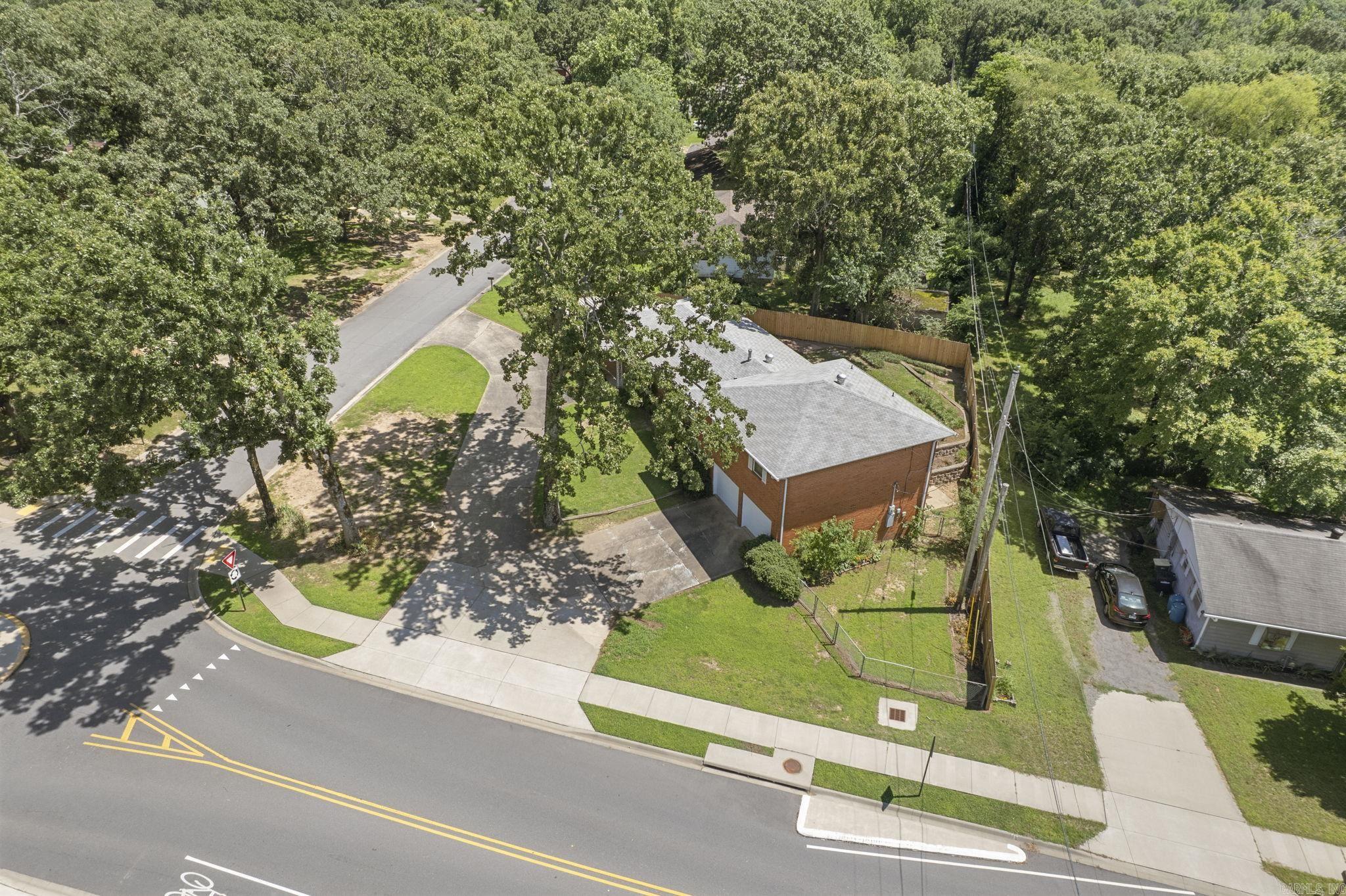 MARYLAND TERRACE - Residential