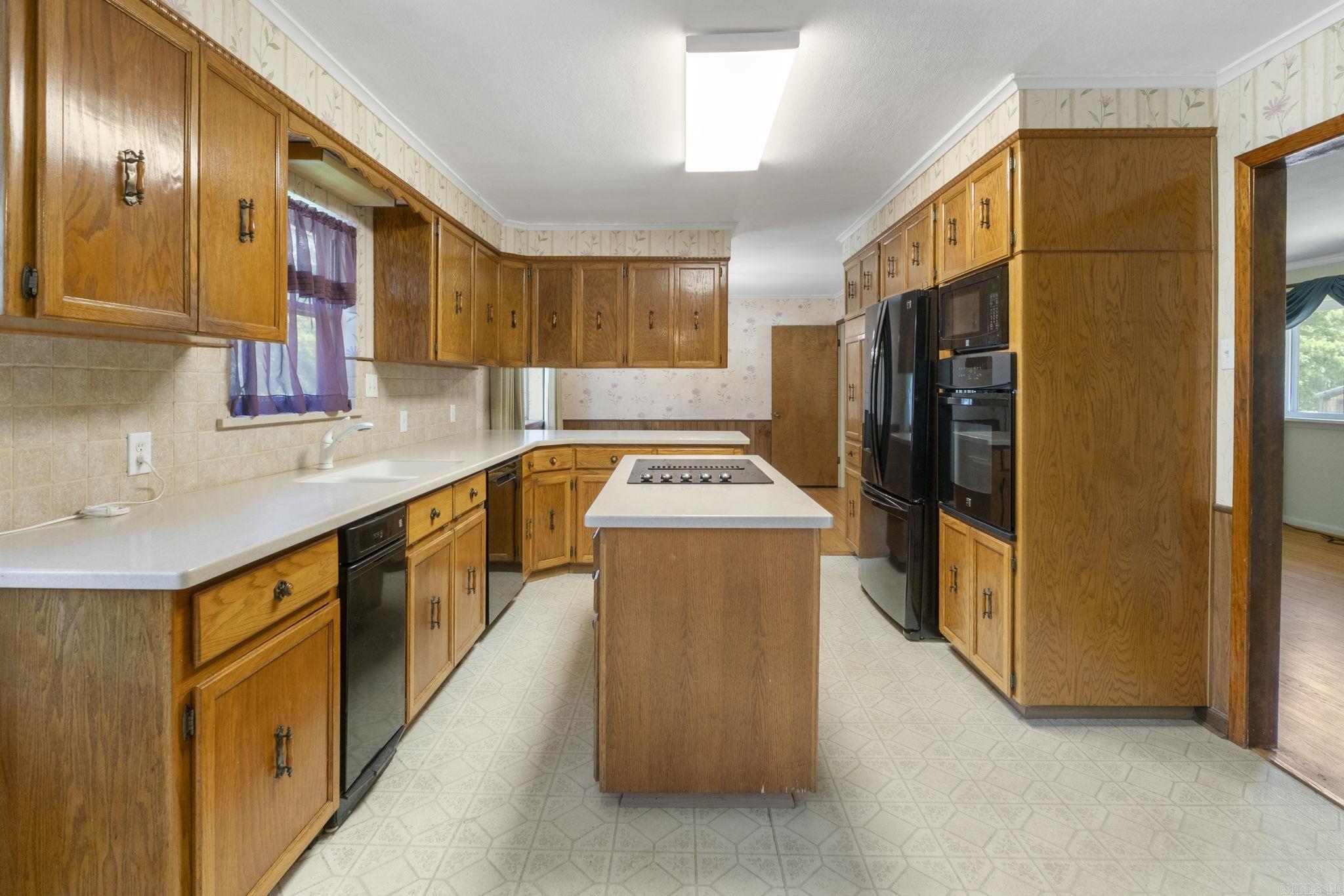 MARYLAND TERRACE - Residential