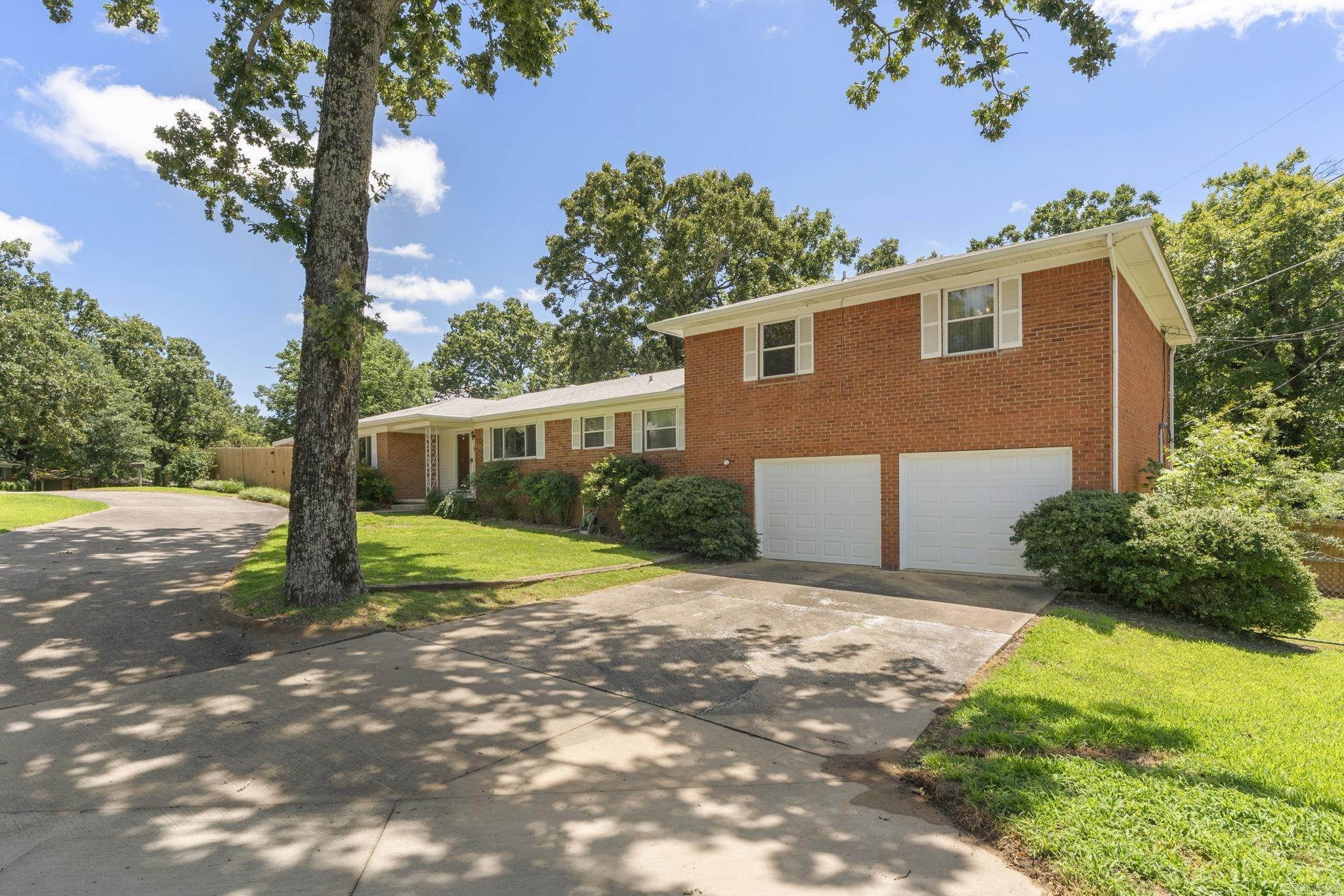 MARYLAND TERRACE - Residential