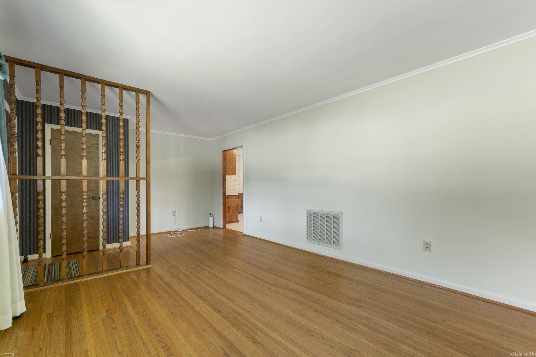 MARYLAND TERRACE - Residential
