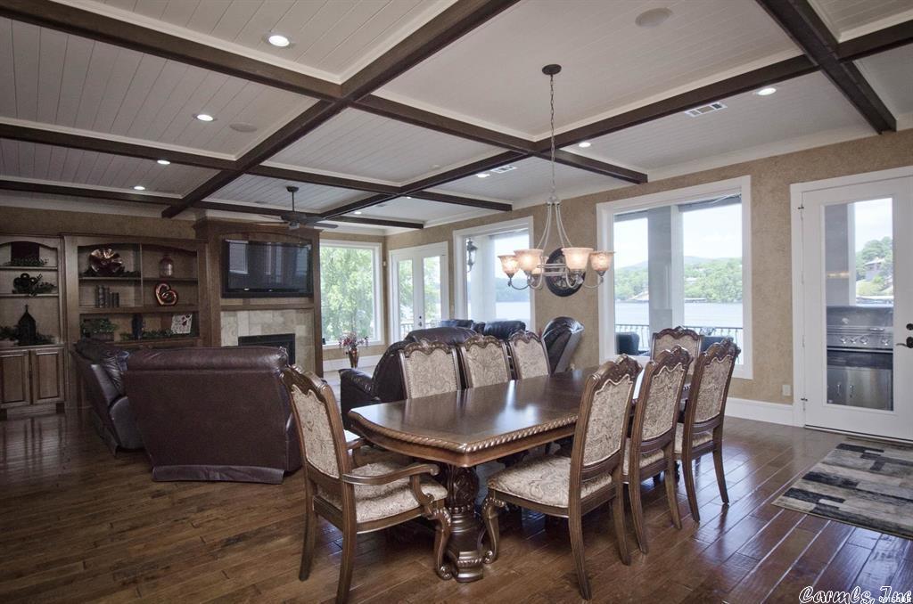Paradise Lake Village Townhomes - Residential