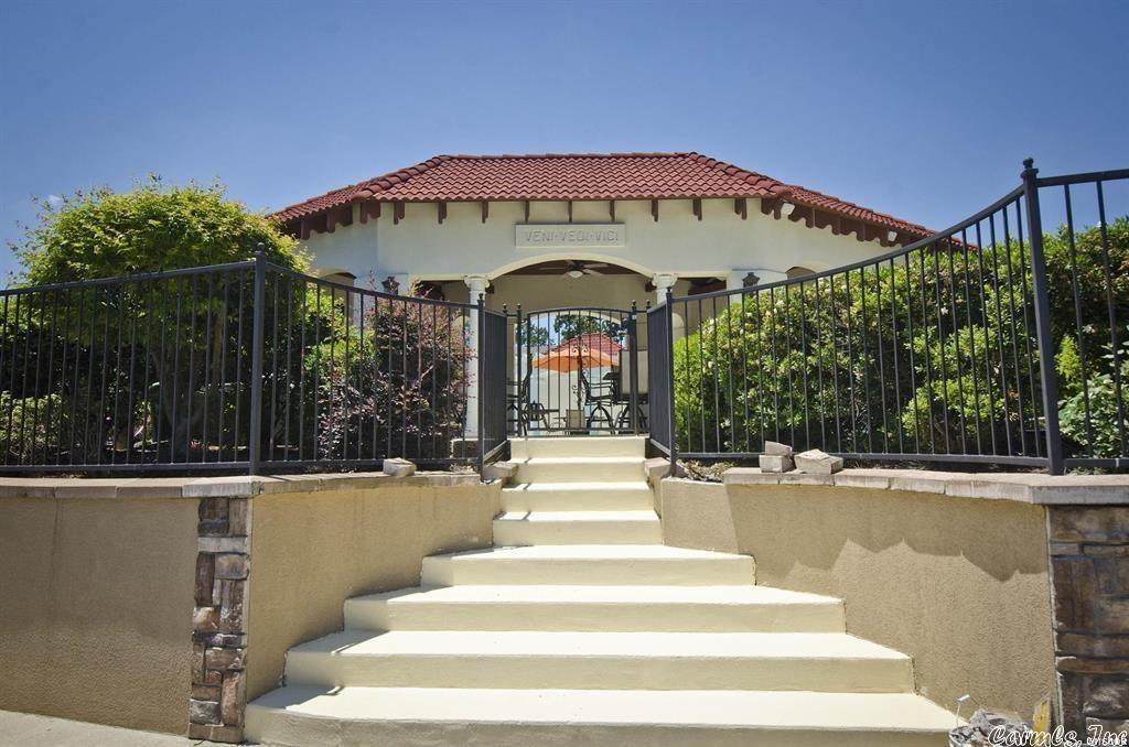 Paradise Lake Village Townhomes - Residential