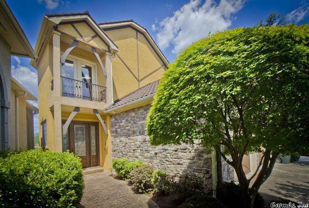 Paradise Lake Village Townhomes - Residential