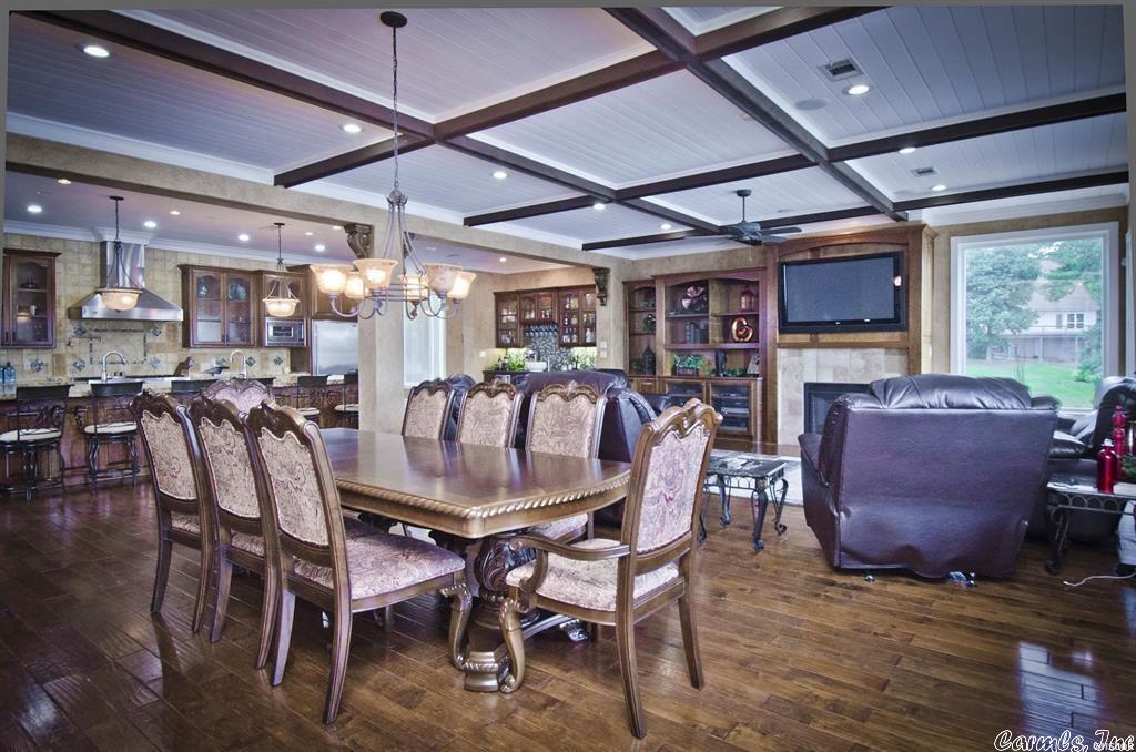 Paradise Lake Village Townhomes - Residential
