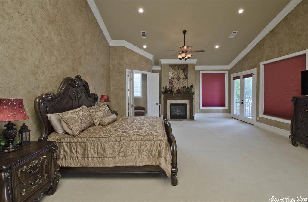 Paradise Lake Village Townhomes - Residential