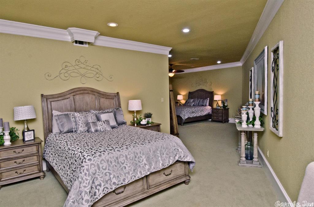 Paradise Lake Village Townhomes - Residential