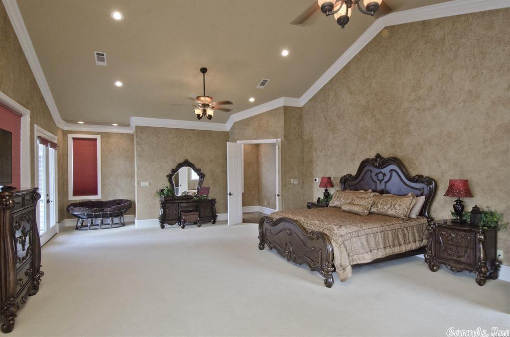Paradise Lake Village Townhomes - Residential