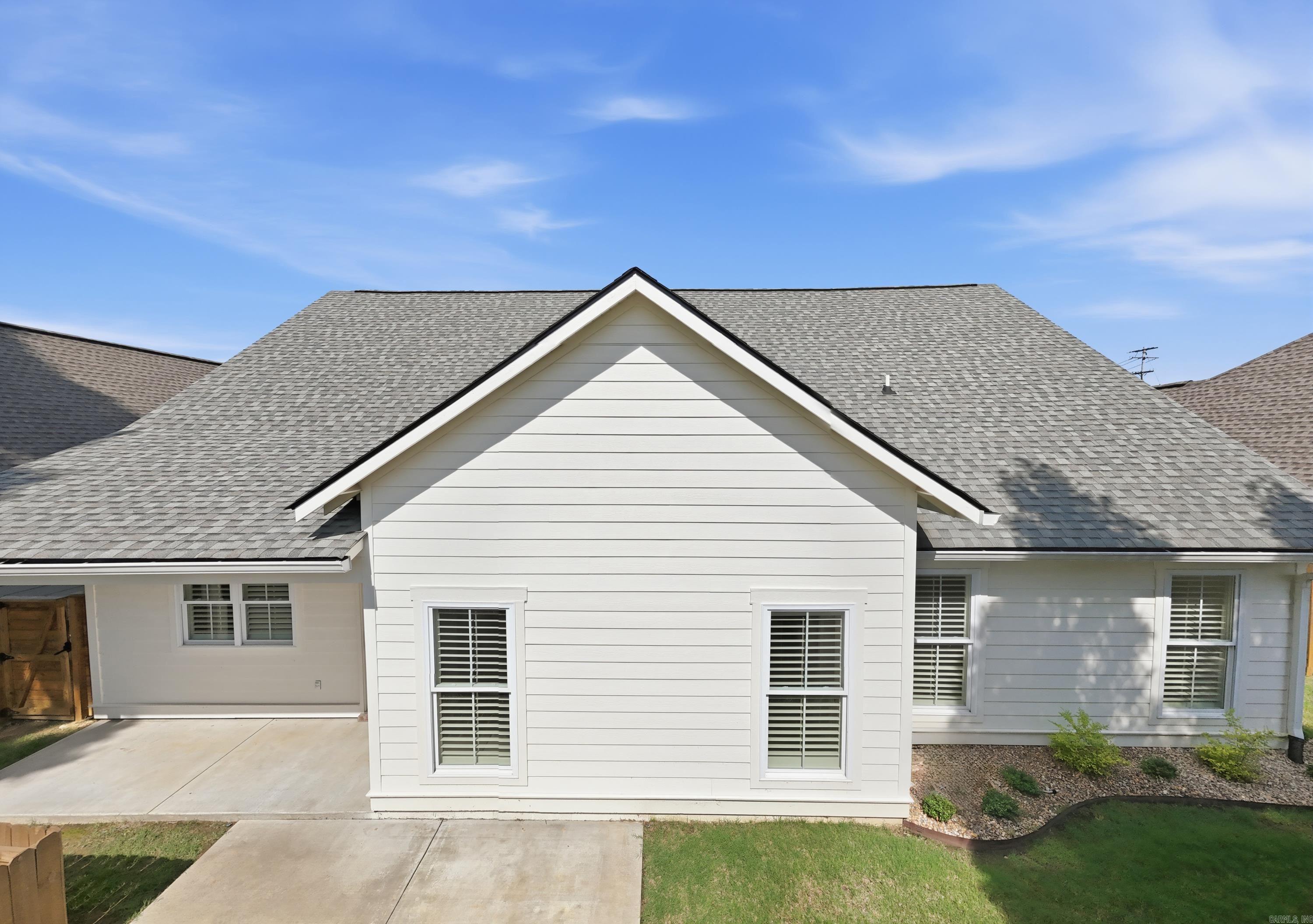 WOODLAND SPRINGS - Residential