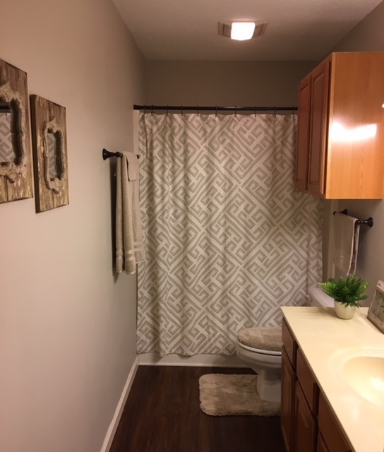 Lakewood Hills Condo - Residential