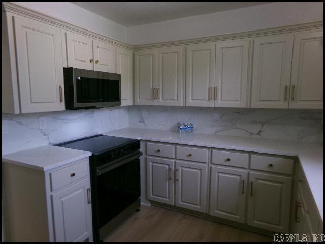 Oak Glenn - Residential Lease