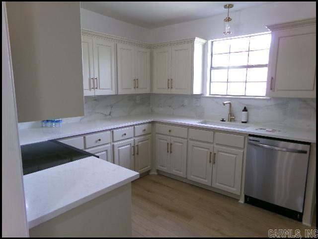 Oak Glenn - Residential Lease