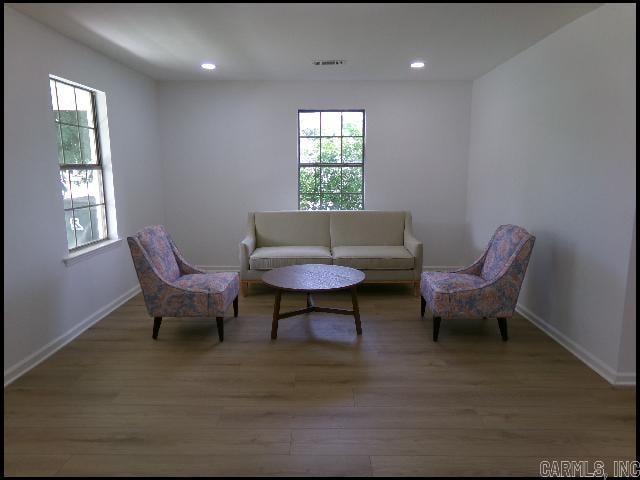 Oak Glenn - Residential Lease