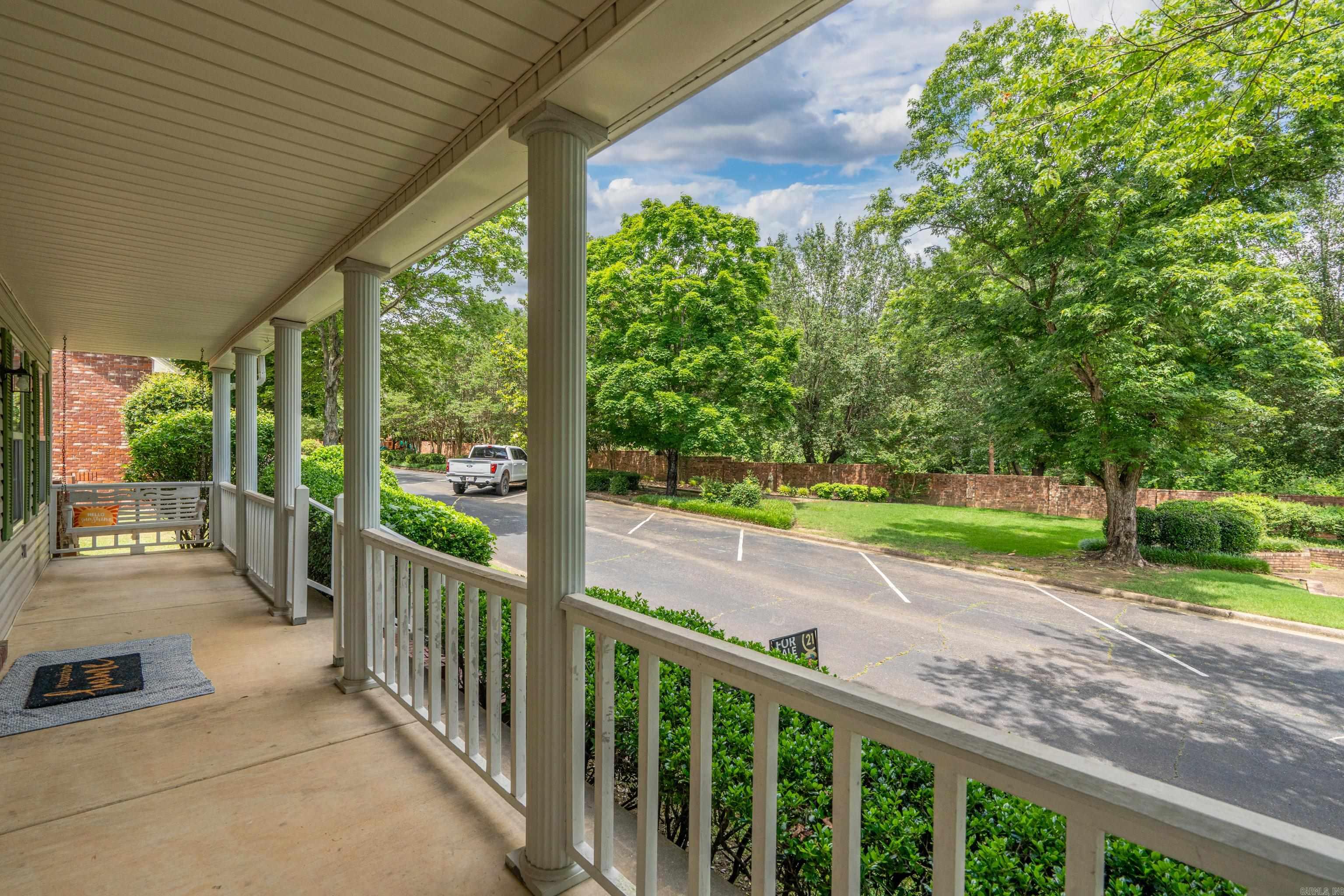 TOWNSQUARE - Residential