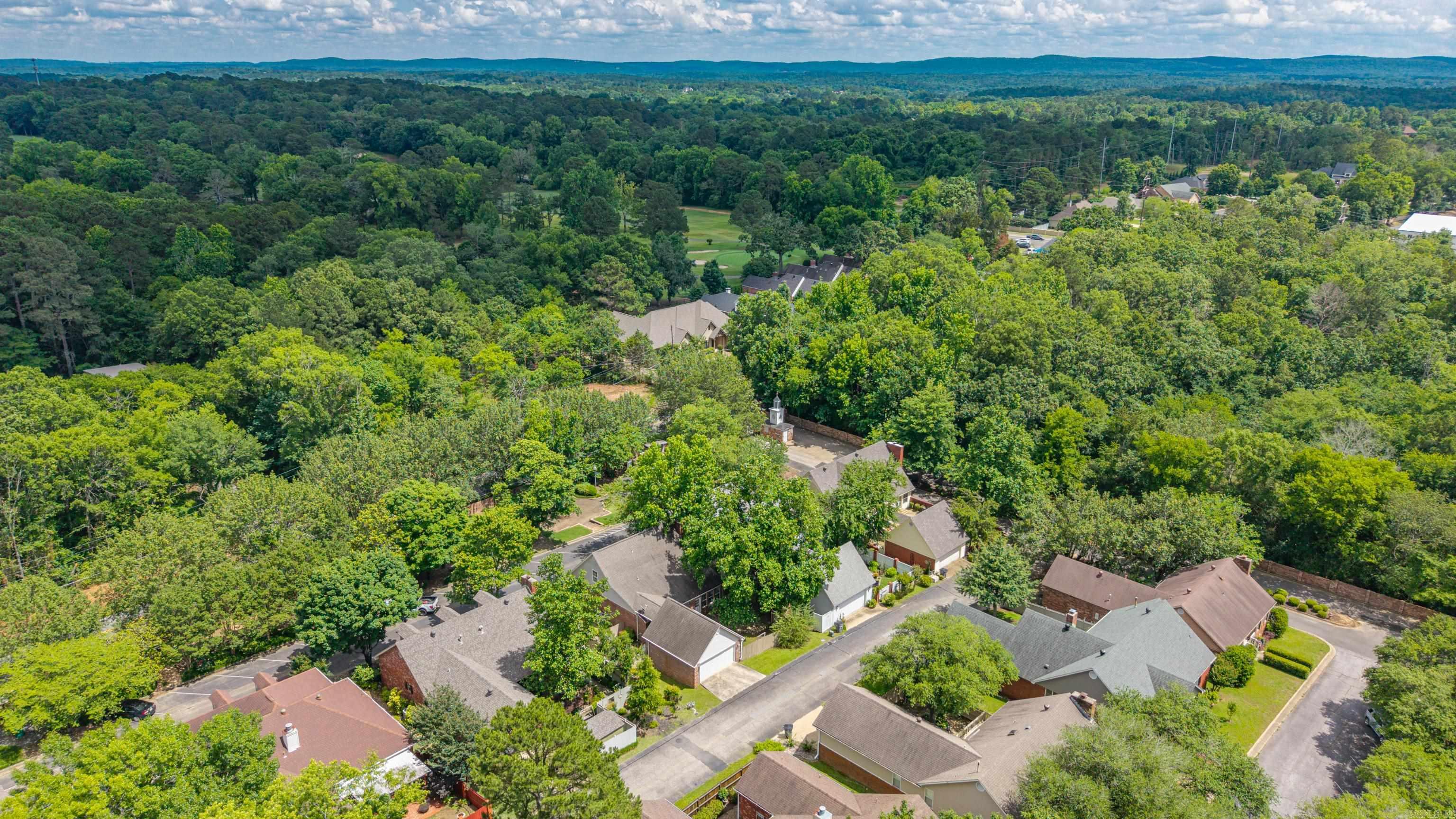 TOWNSQUARE - Residential