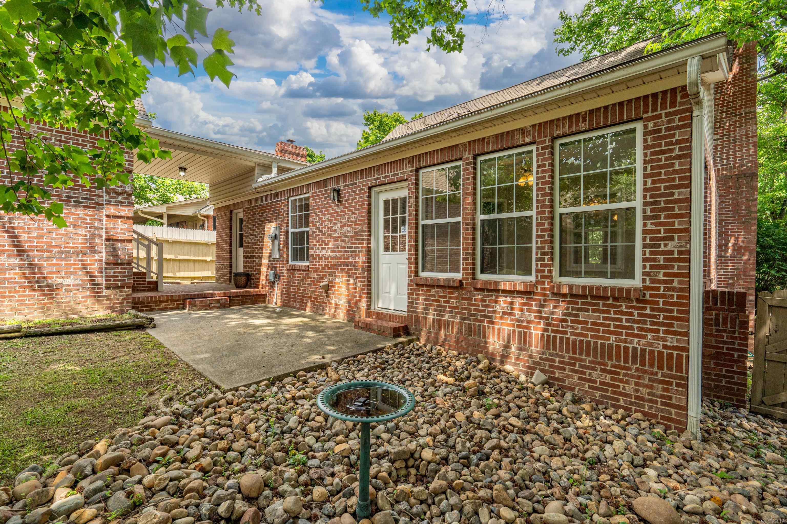 TOWNSQUARE - Residential