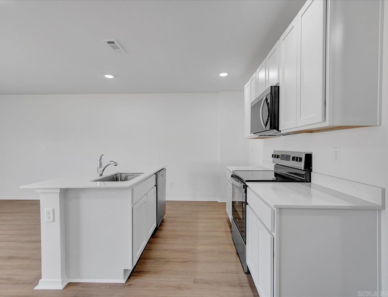 CRESCENT GROVE PHASE 1 - Residential
