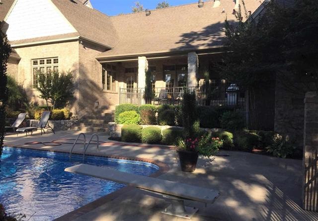 ABERNATHY/CURTIS - Residential