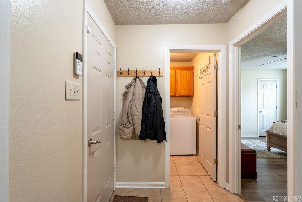SUMMERBROOKE - Residential