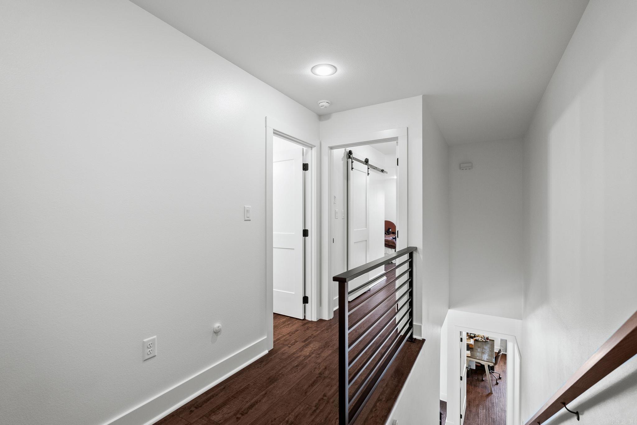 MIDTOWN BRYANT - Residential