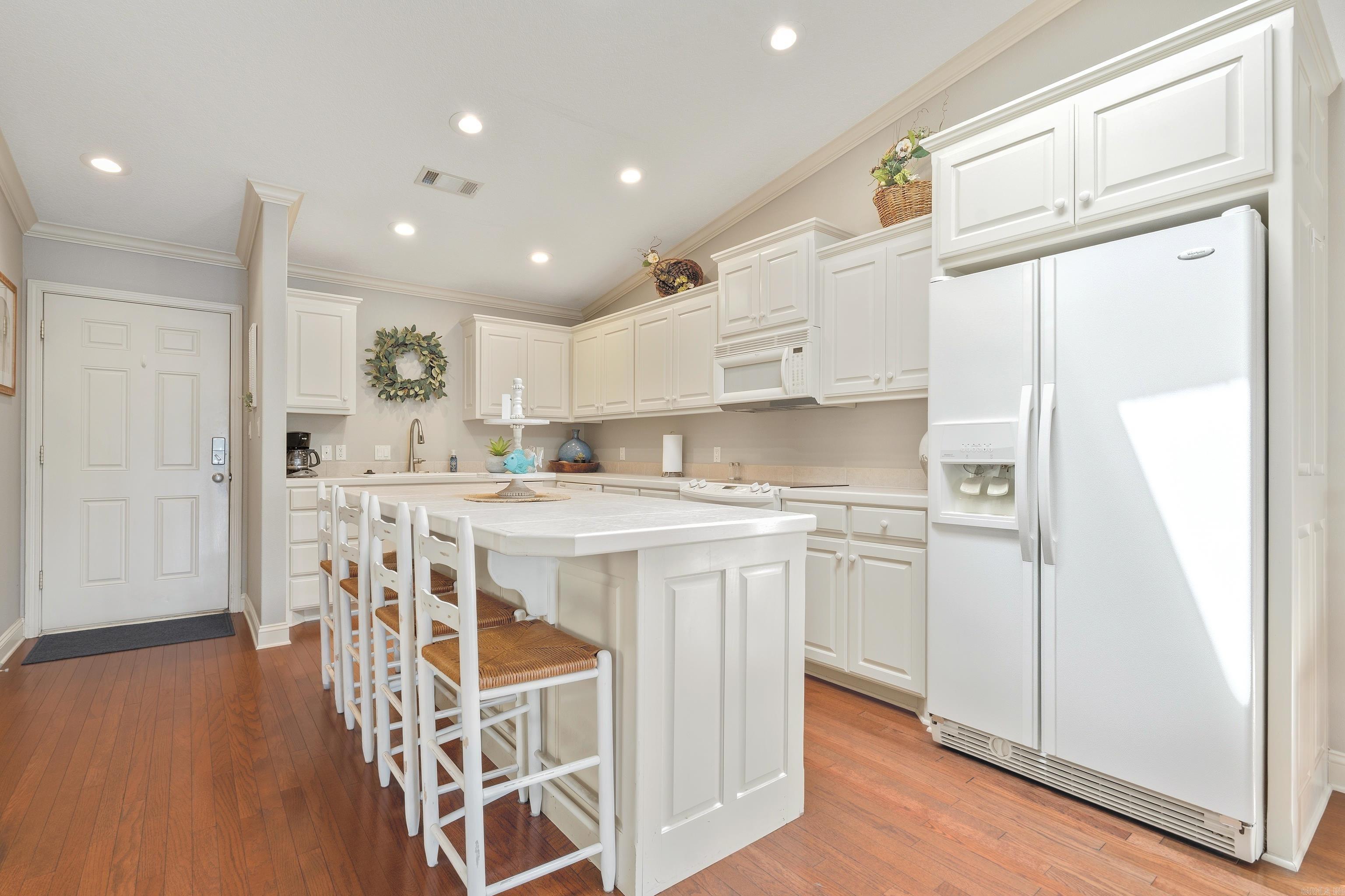 CATALINA COVE HPR - Residential