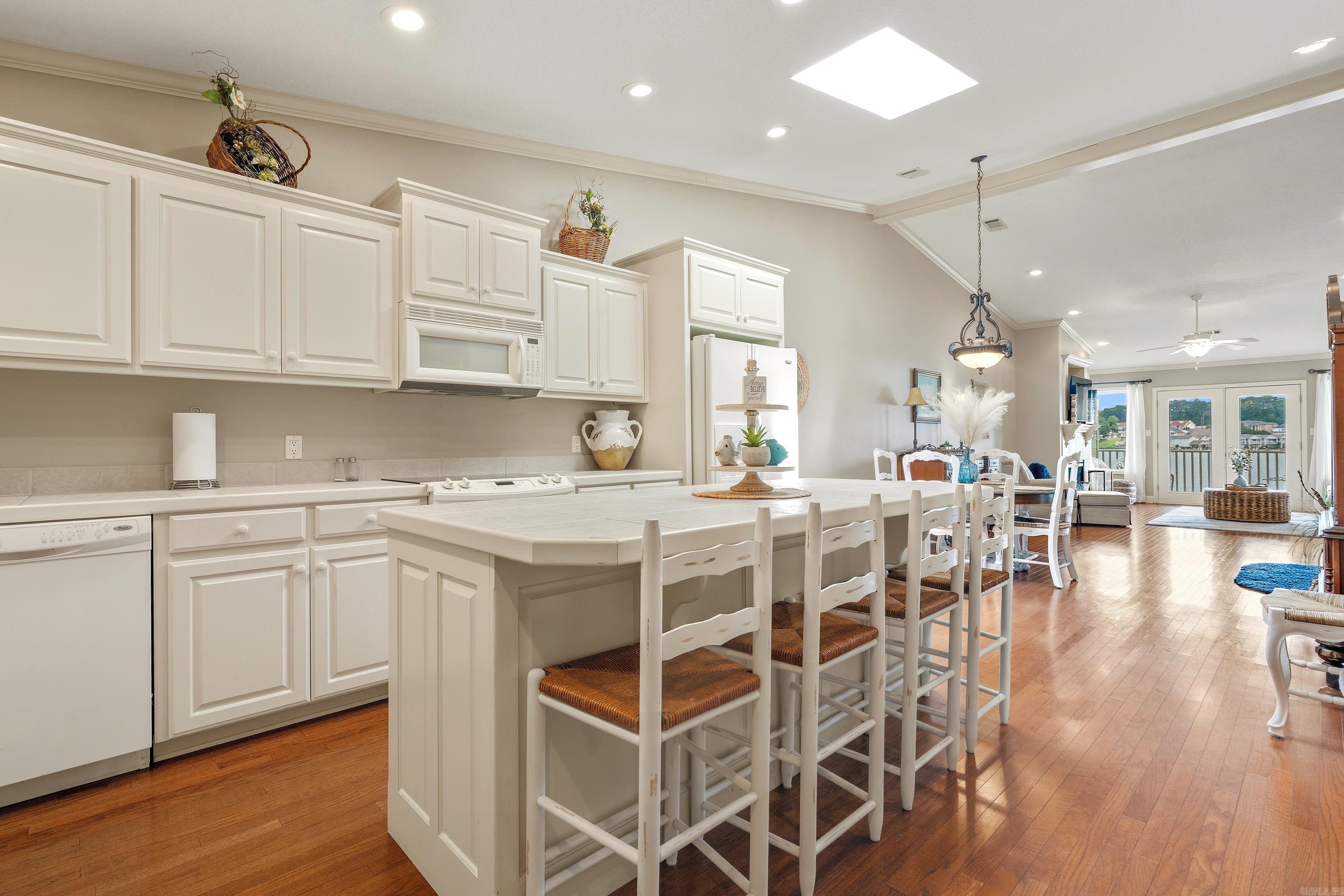CATALINA COVE HPR - Residential