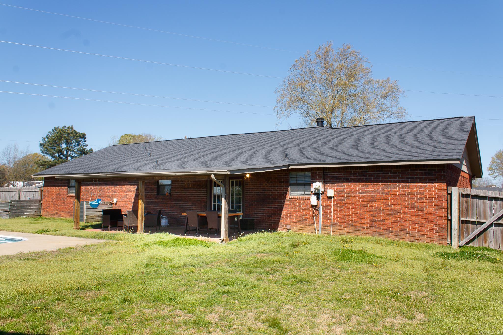 Pennys Mcccken - Residential