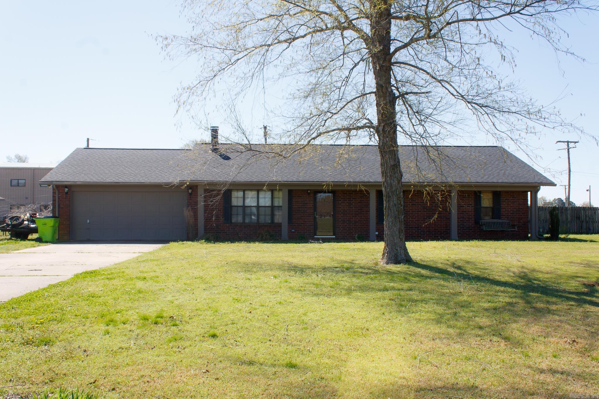 Pennys Mcccken - Residential