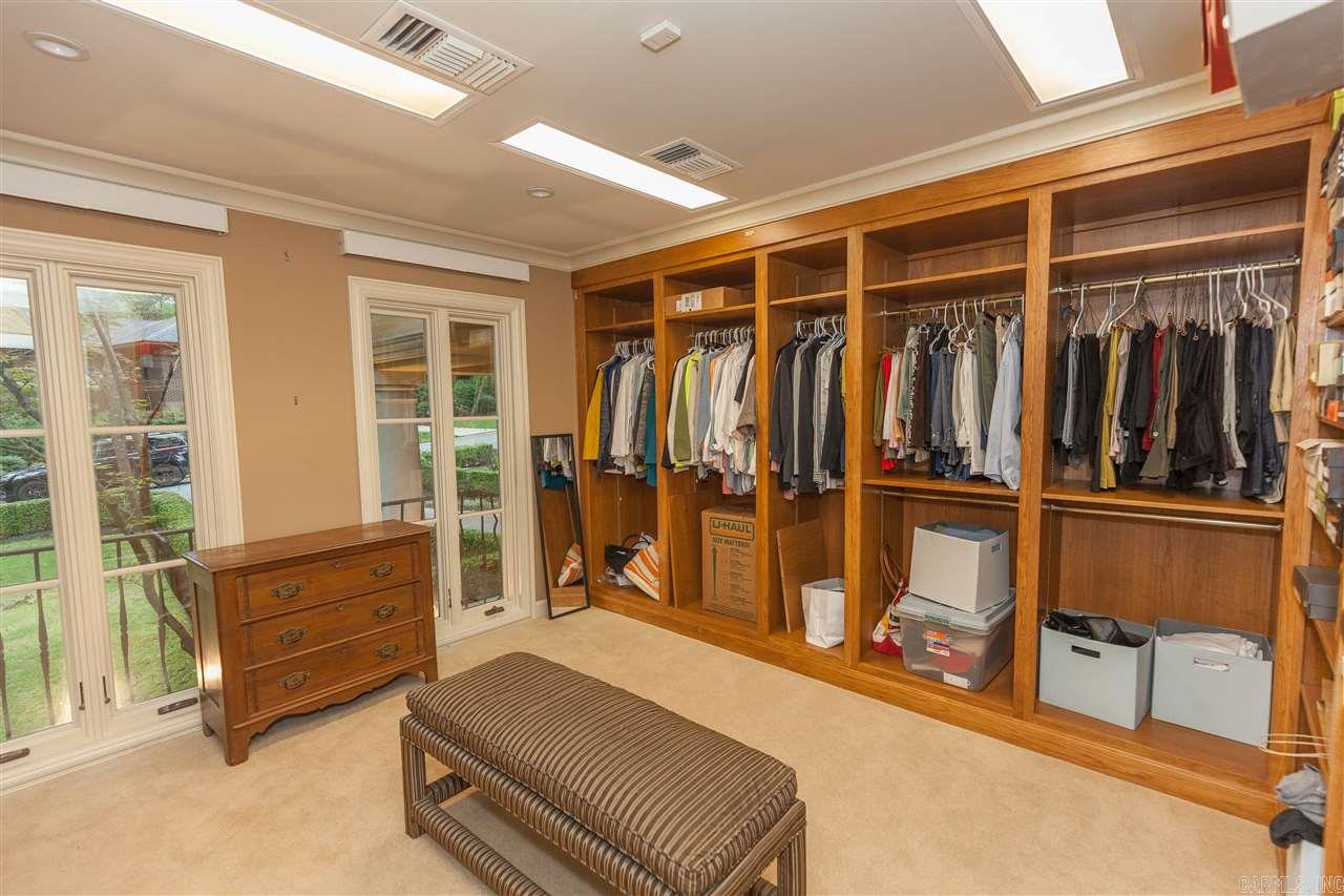River Oaks - Residential