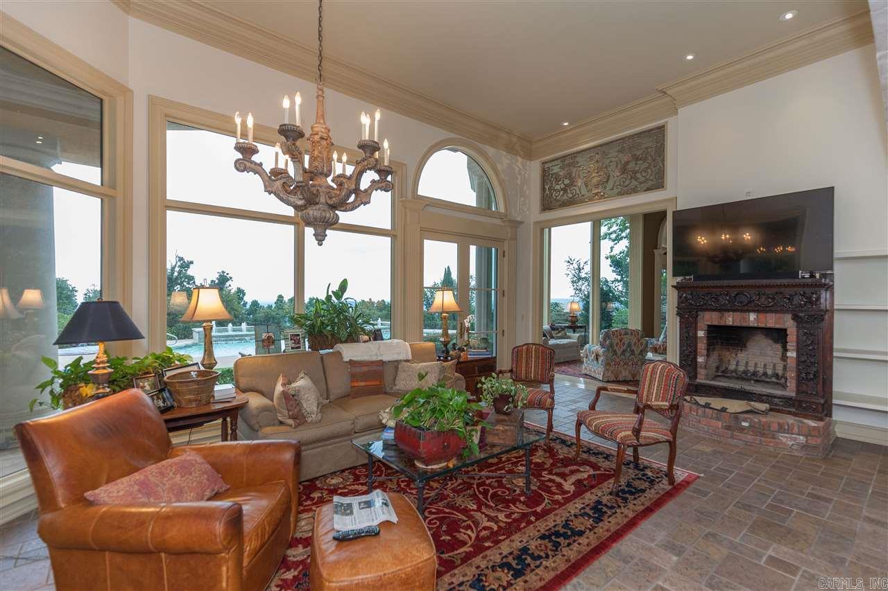River Oaks - Residential