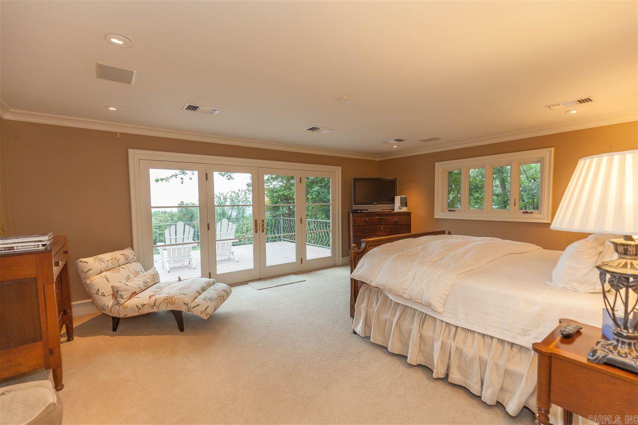 River Oaks - Residential
