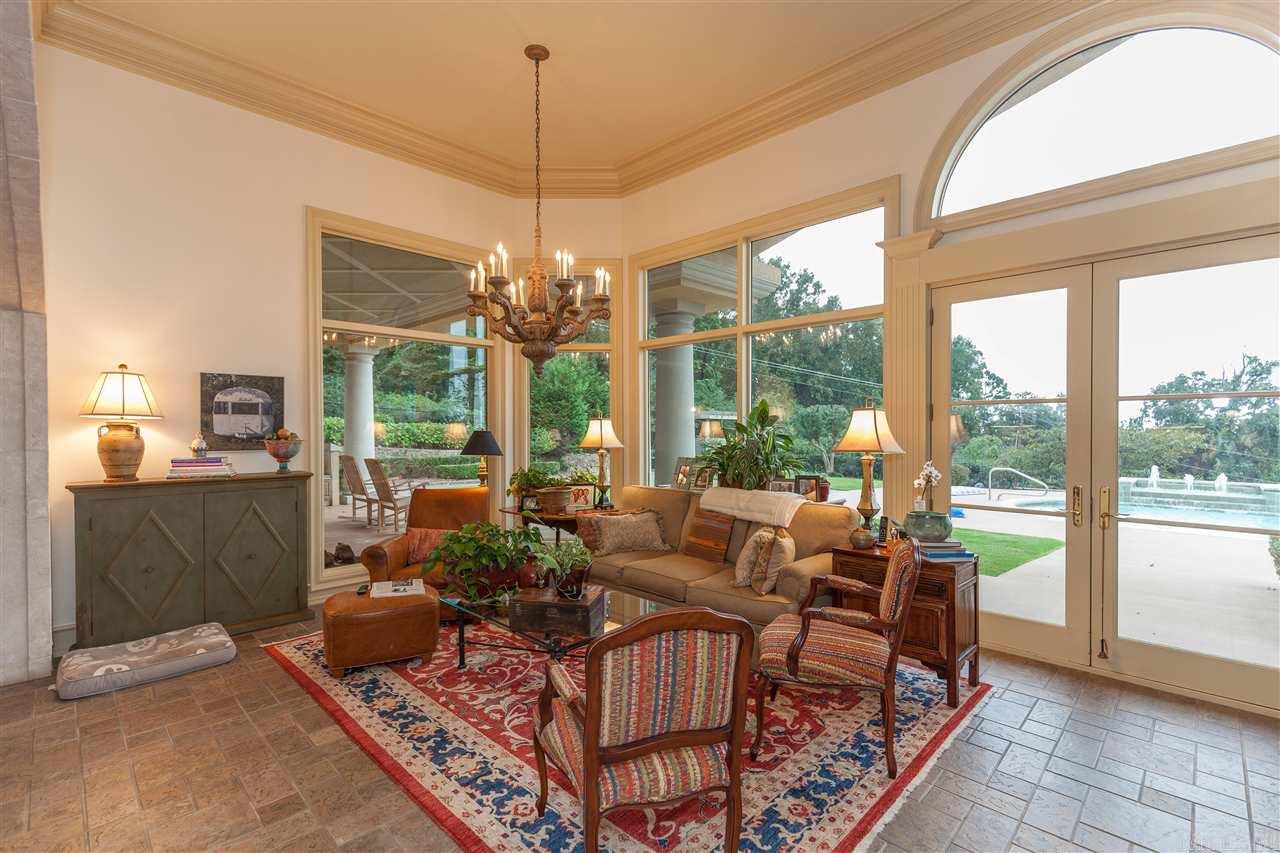 River Oaks - Residential