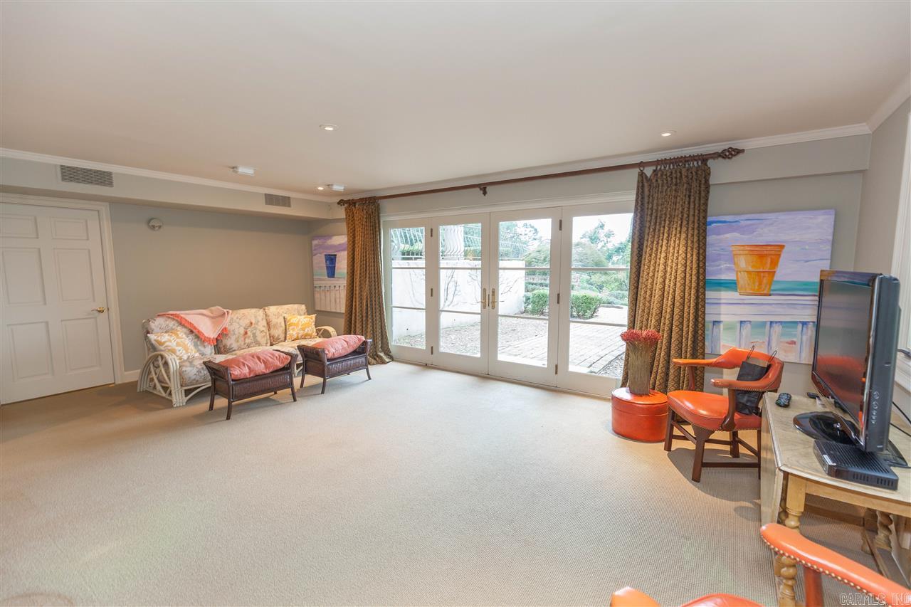 River Oaks - Residential